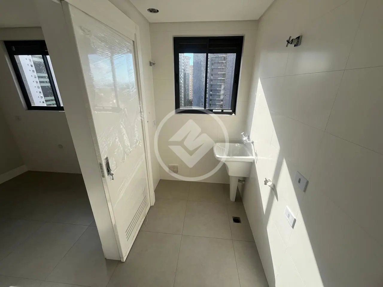Apartamento à venda no bairro Centro, Curitiba – foto 8 de 38