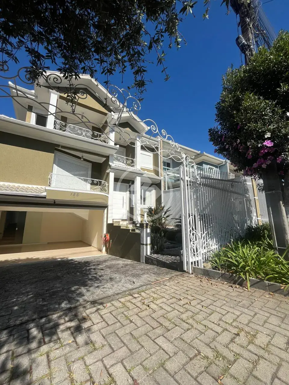 Imagem 1 - Casa em São Braz, Curitiba - PR