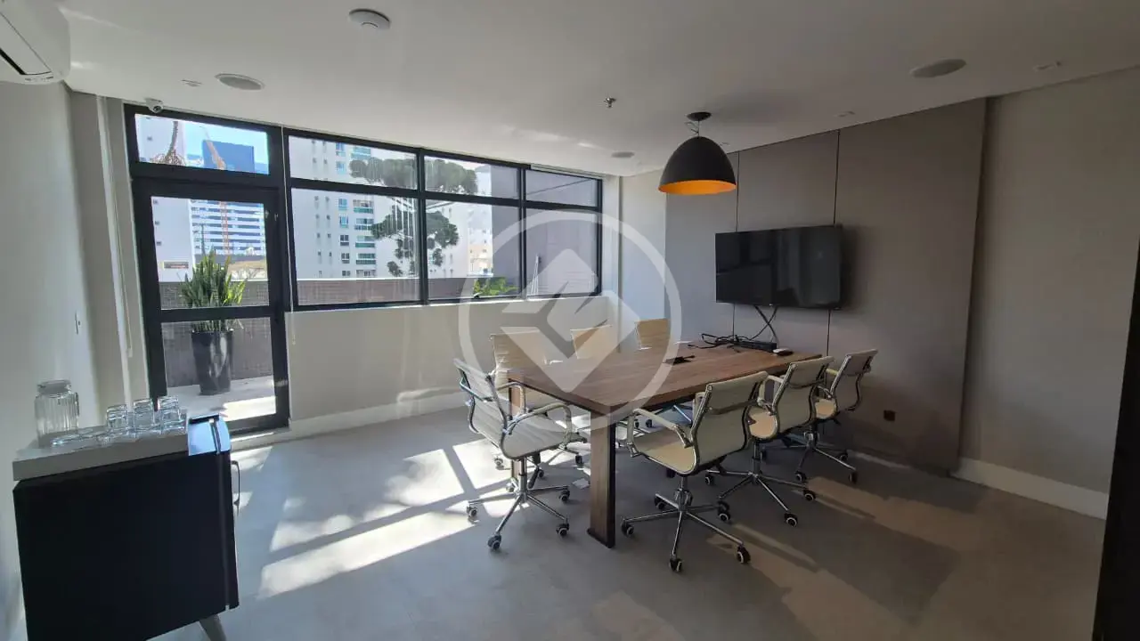 Sala comercial à venda no bairro Água Verde, Curitiba – foto 11 de 24