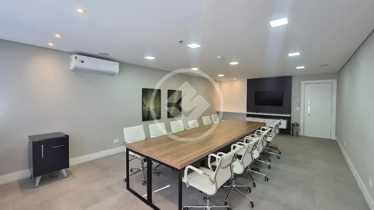 Sala comercial à venda no bairro Água Verde, Curitiba – foto 13 de 24