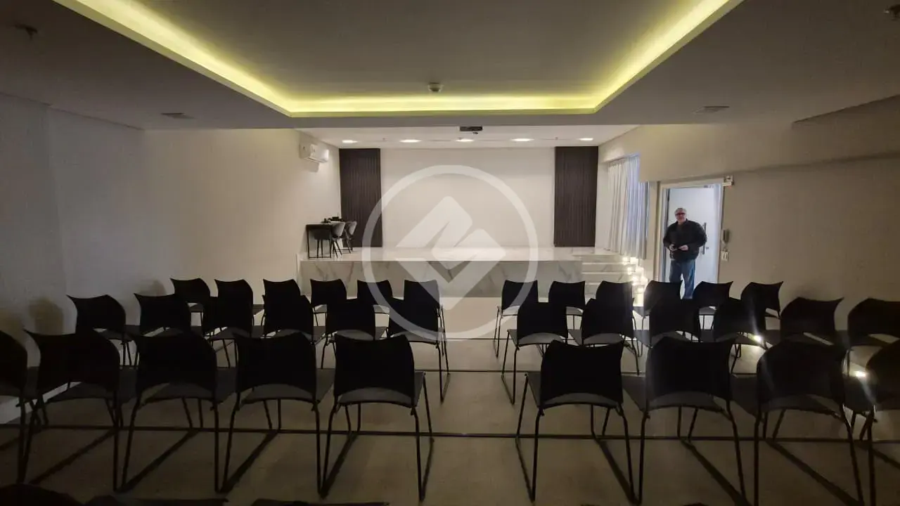Sala comercial à venda no bairro Água Verde, Curitiba – foto 20 de 24