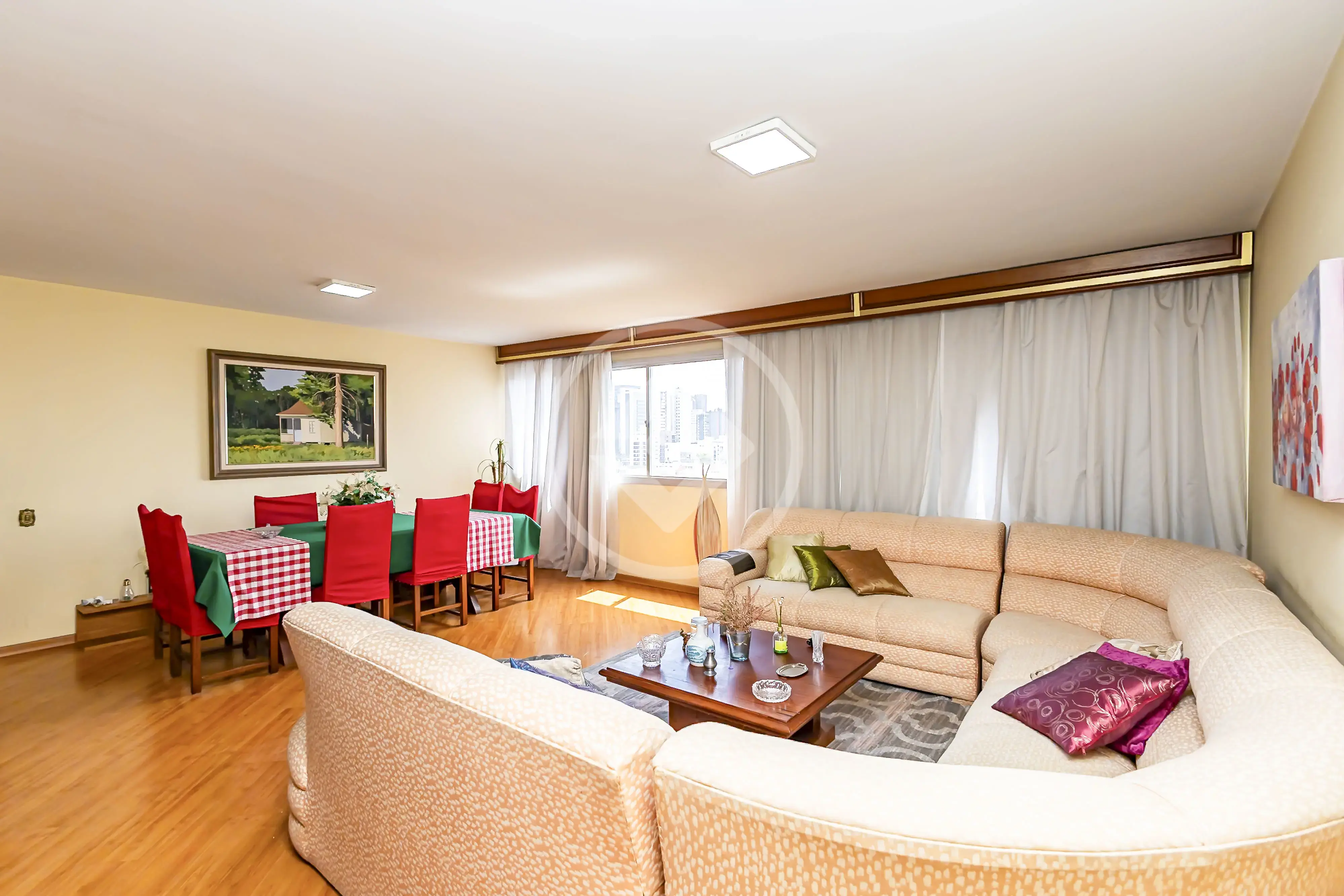 Image 2 - Apartamento em Água Verde, Curitiba - PR