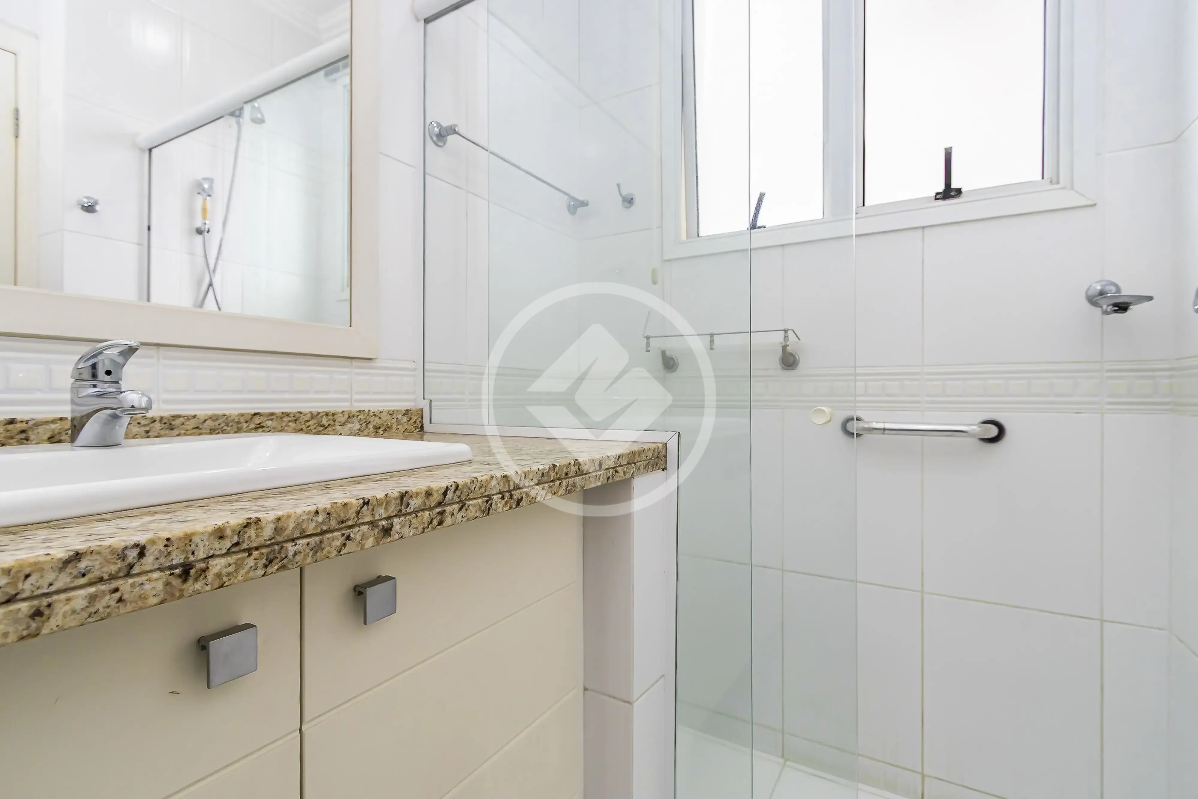 Imagem 5 - Apartamento em BATEL, Curitiba - PR