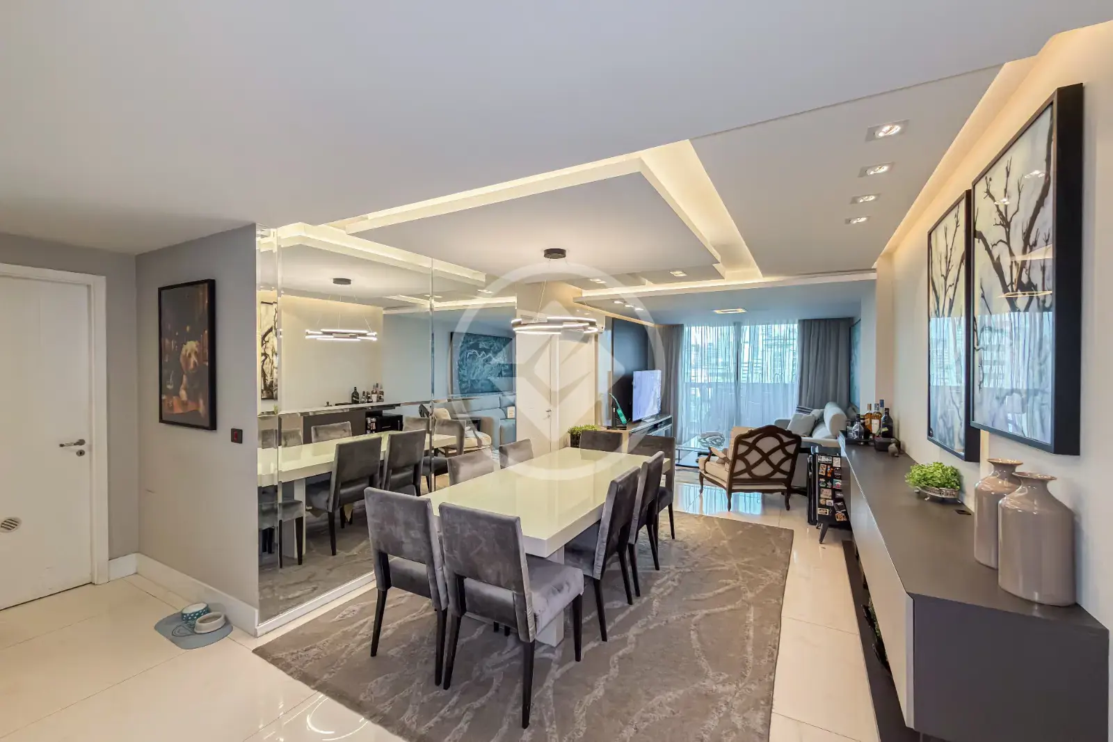 Imagem 1 - Apartamento em MERCES, Curitiba - PR