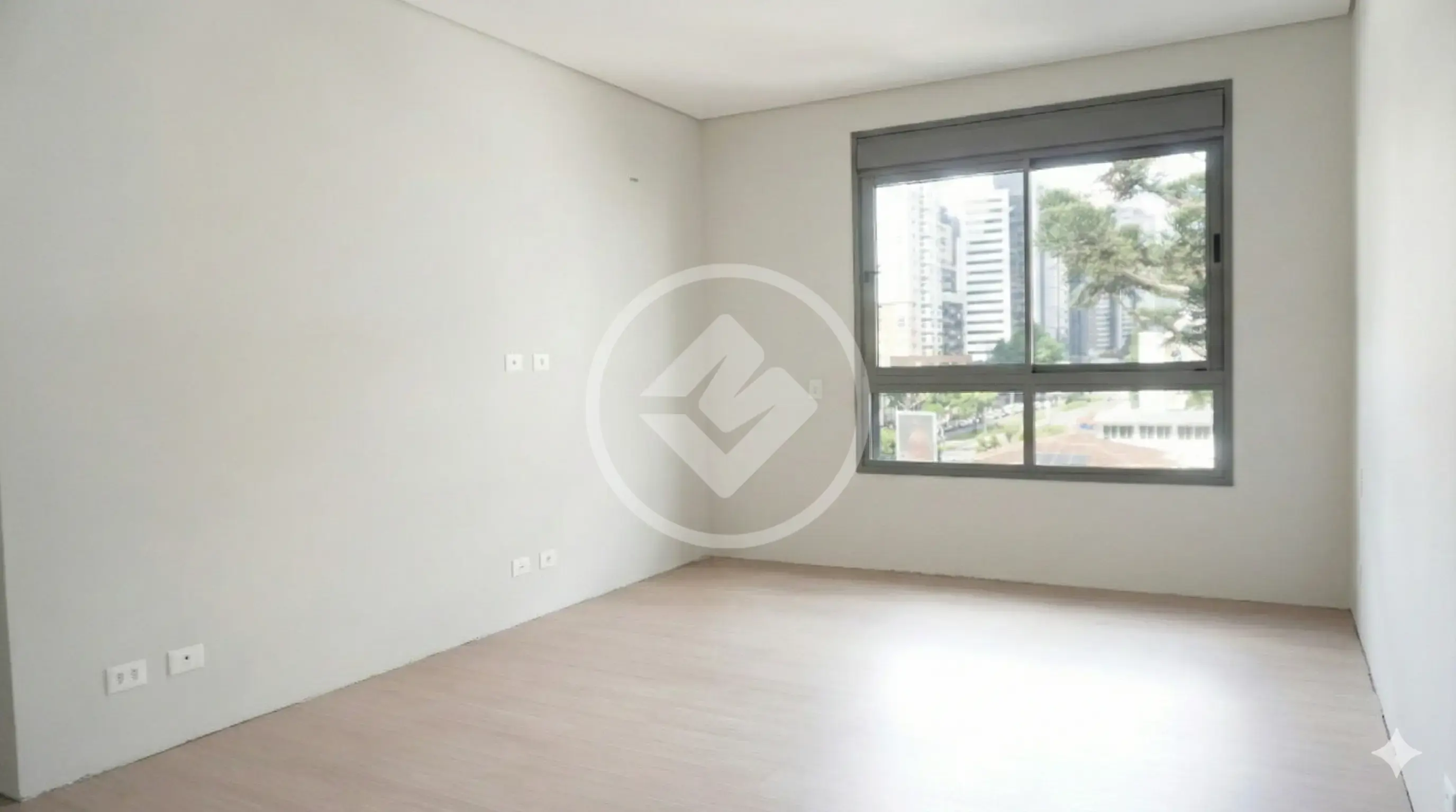 Imagem 4 - Apartamento em Água Verde, Curitiba - PR