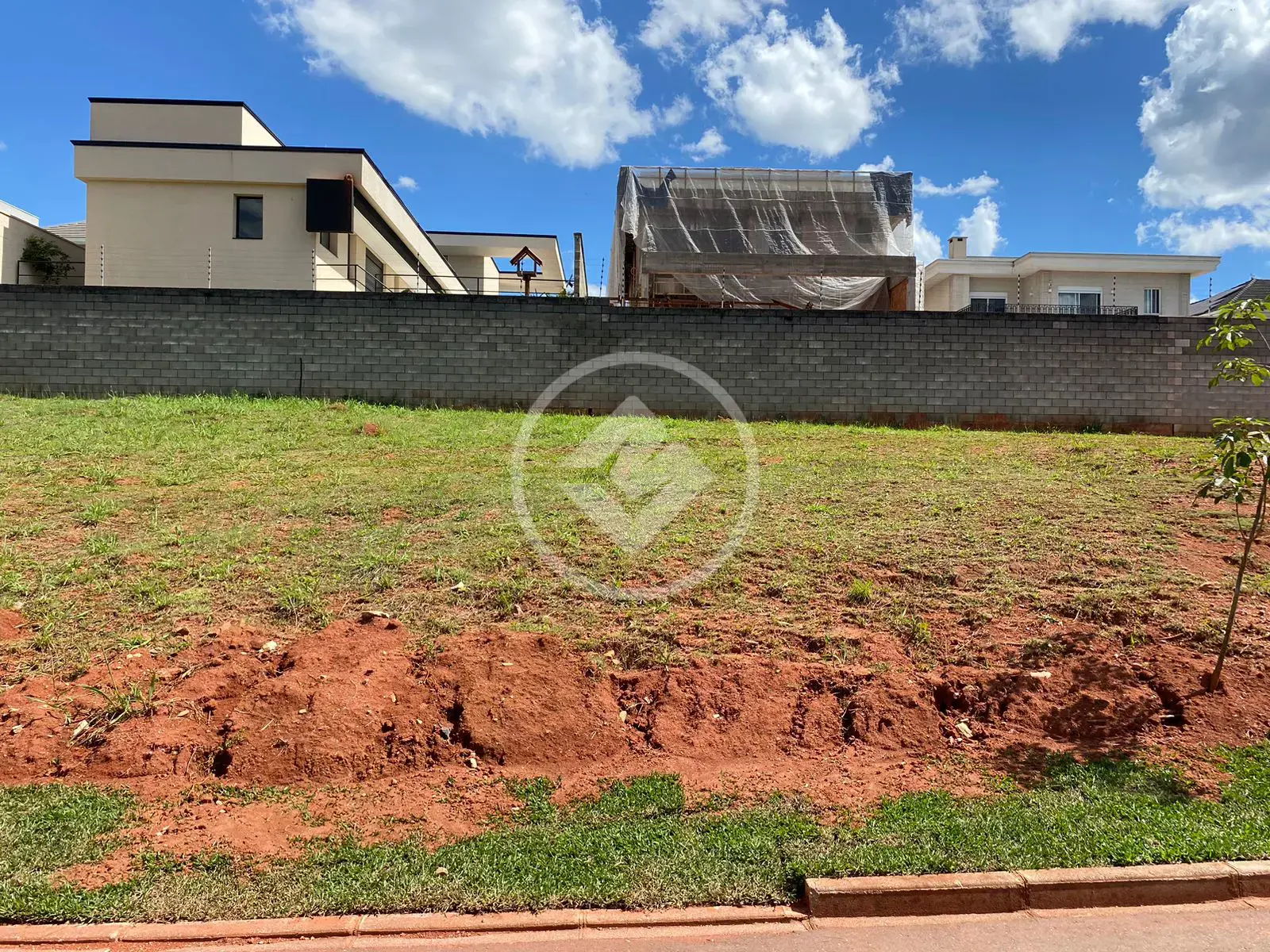Imagem 1 - Terreno Condomínio em Butiatuvinha, Curitiba - PR