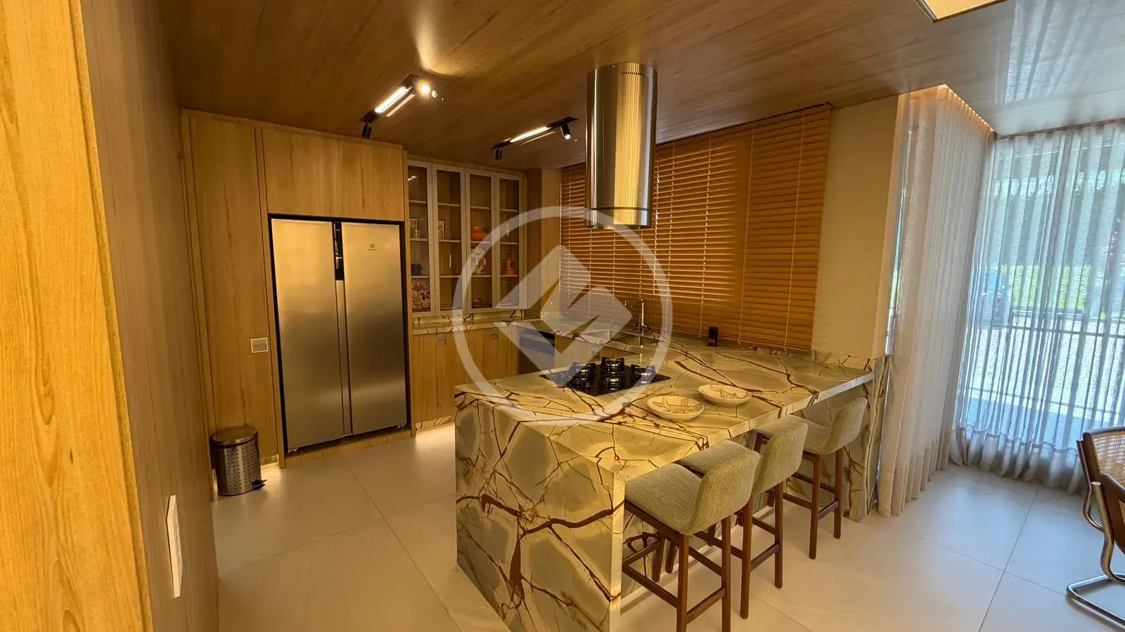 Imagem 2 - Apartamento em Água Verde, Curitiba - PR