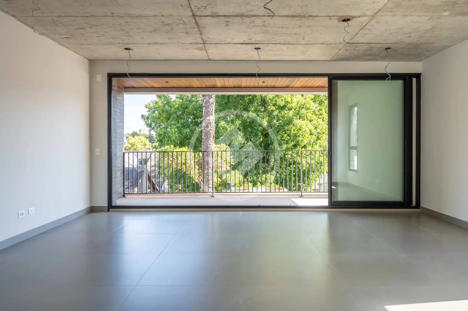 Imagem 1 - Apartamento em Hugo Lange, Curitiba - PR
