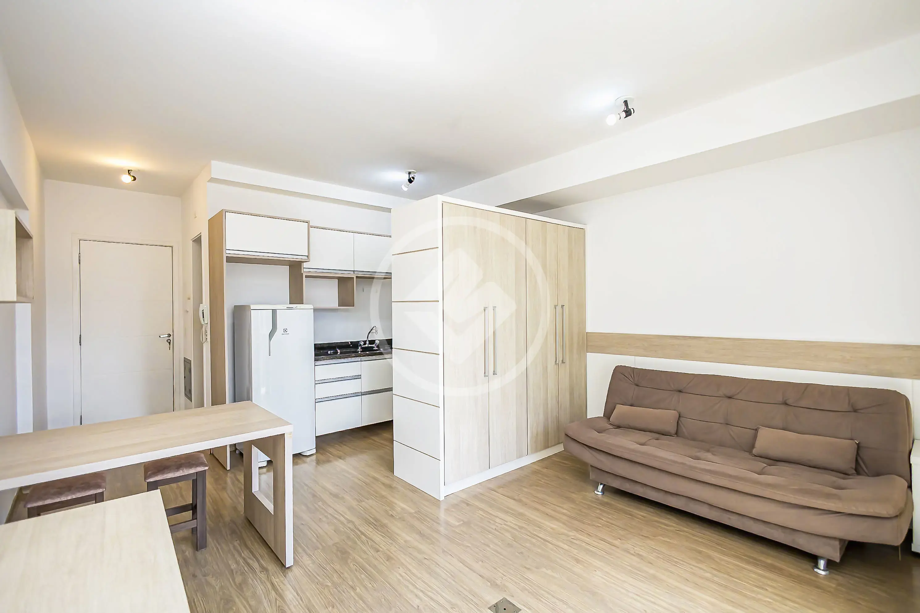 Imagem 1 - Loft / Studio em Centro, Curitiba - PR