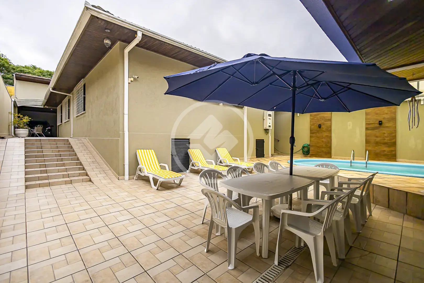 Imagem 1 - Casa em Jardim Social, Curitiba - PR