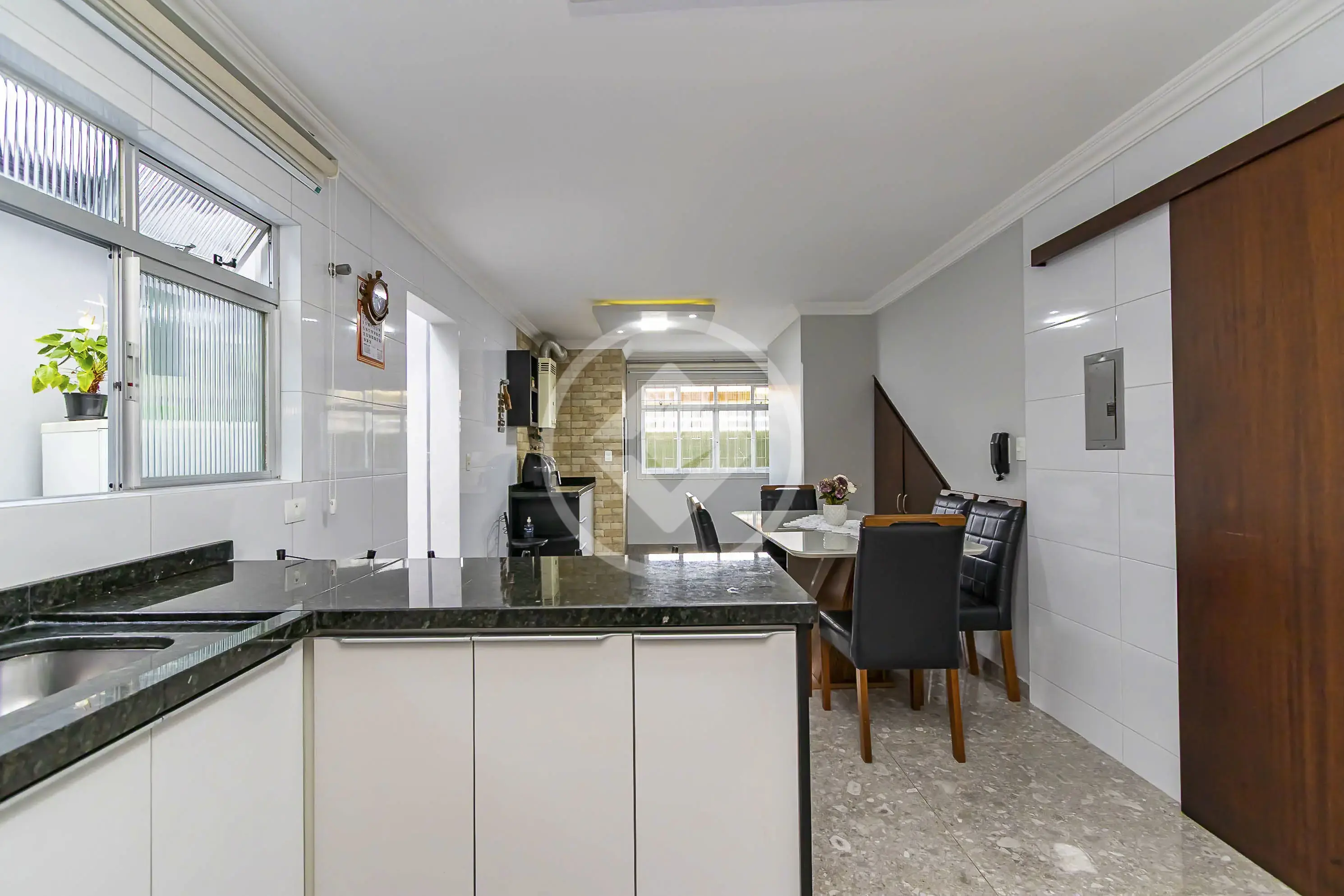 Casa à venda no bairro Novo Mundo, Curitiba – foto 8 de 39