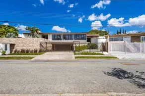 Imagem 3 - Casa em Ahú, Curitiba - PR