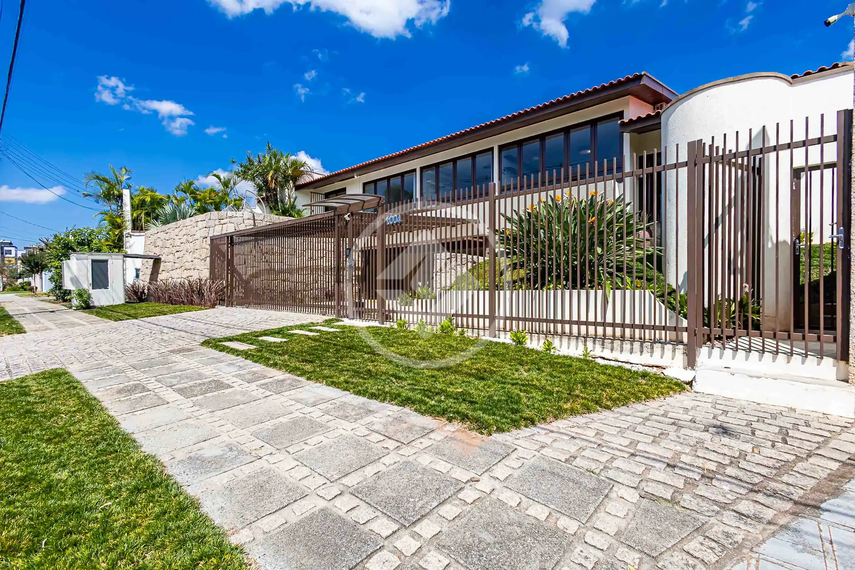 Imagem 2 - Casa em Ahú, Curitiba - PR