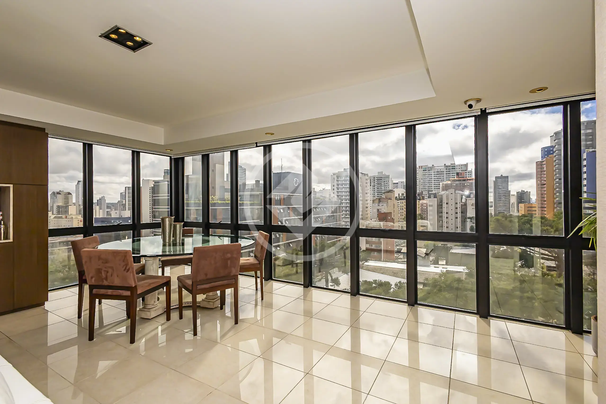 Imagem 1 - Apartamento em Batel, Curitiba - PR