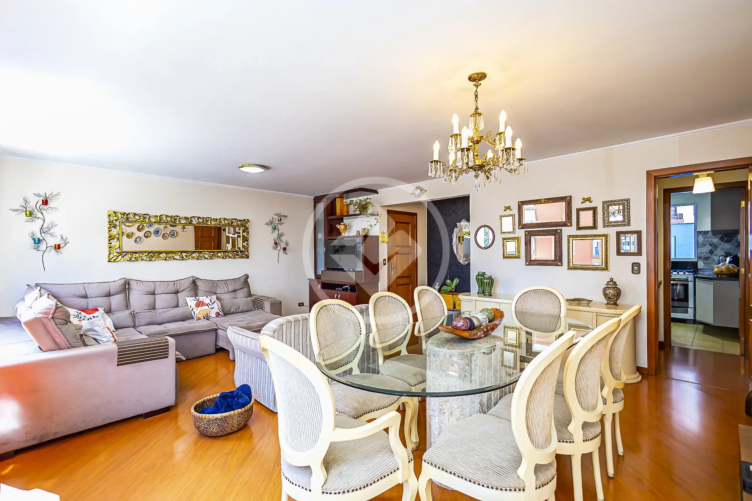 Imagem 1 - Apartamento em Água Verde, Curitiba - PR