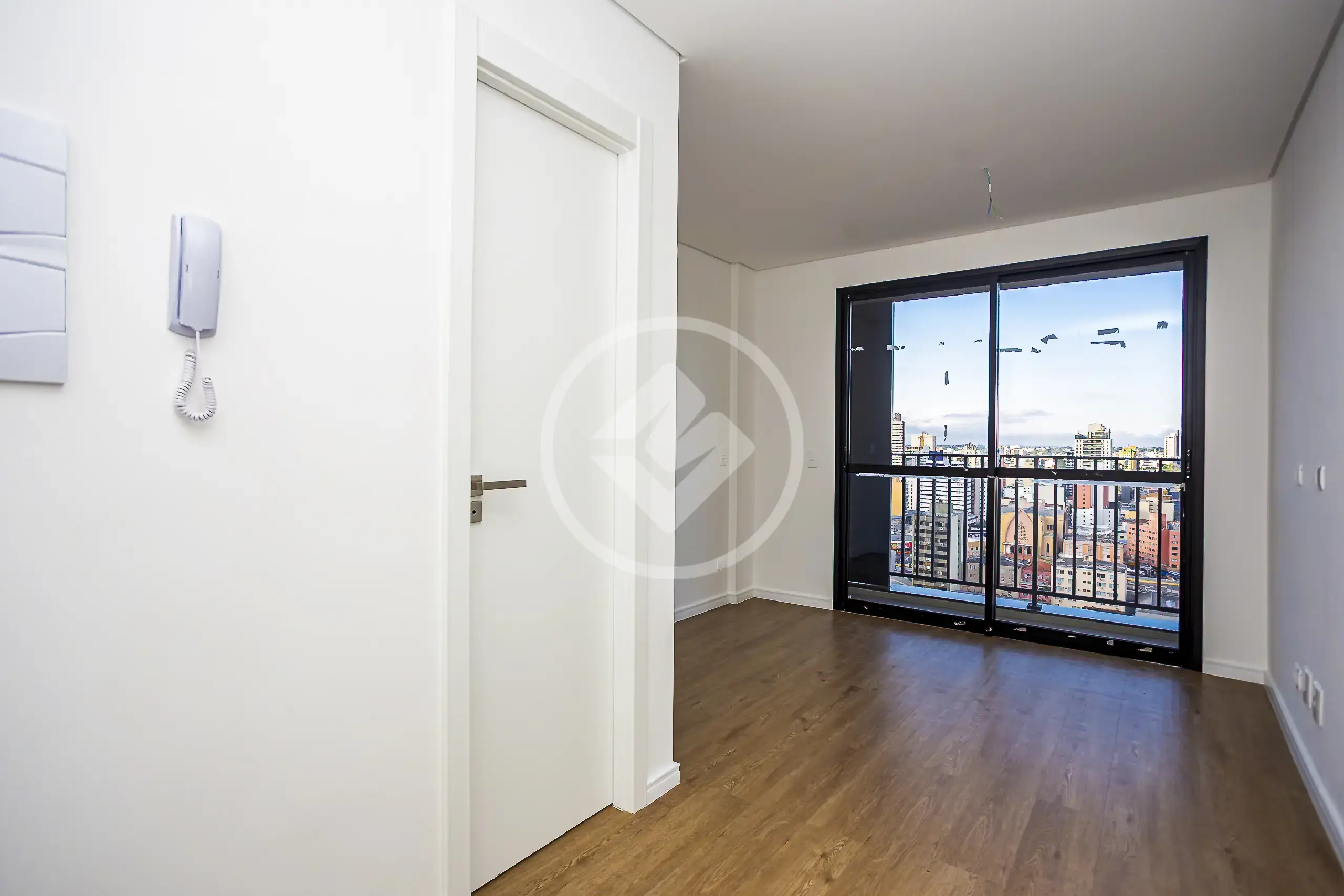 Imagem 1 - Loft / Studio em Centro, Curitiba - PR