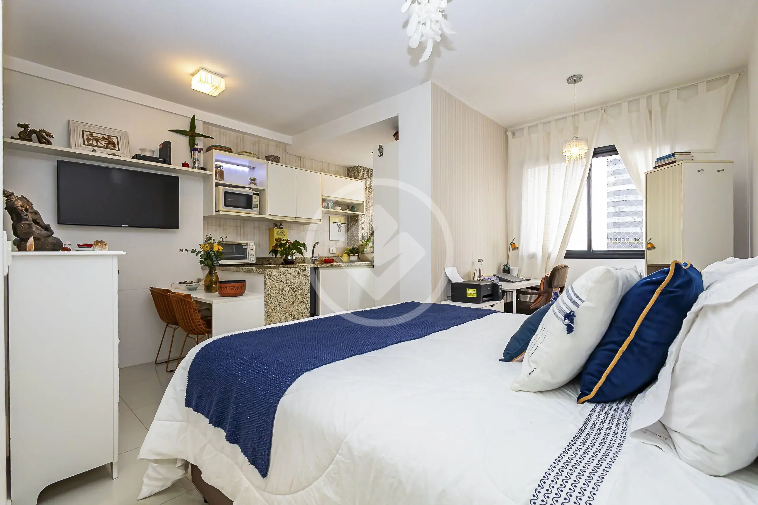 Imagem 1 - Loft / Studio em BIGORRILHO, Curitiba - PR