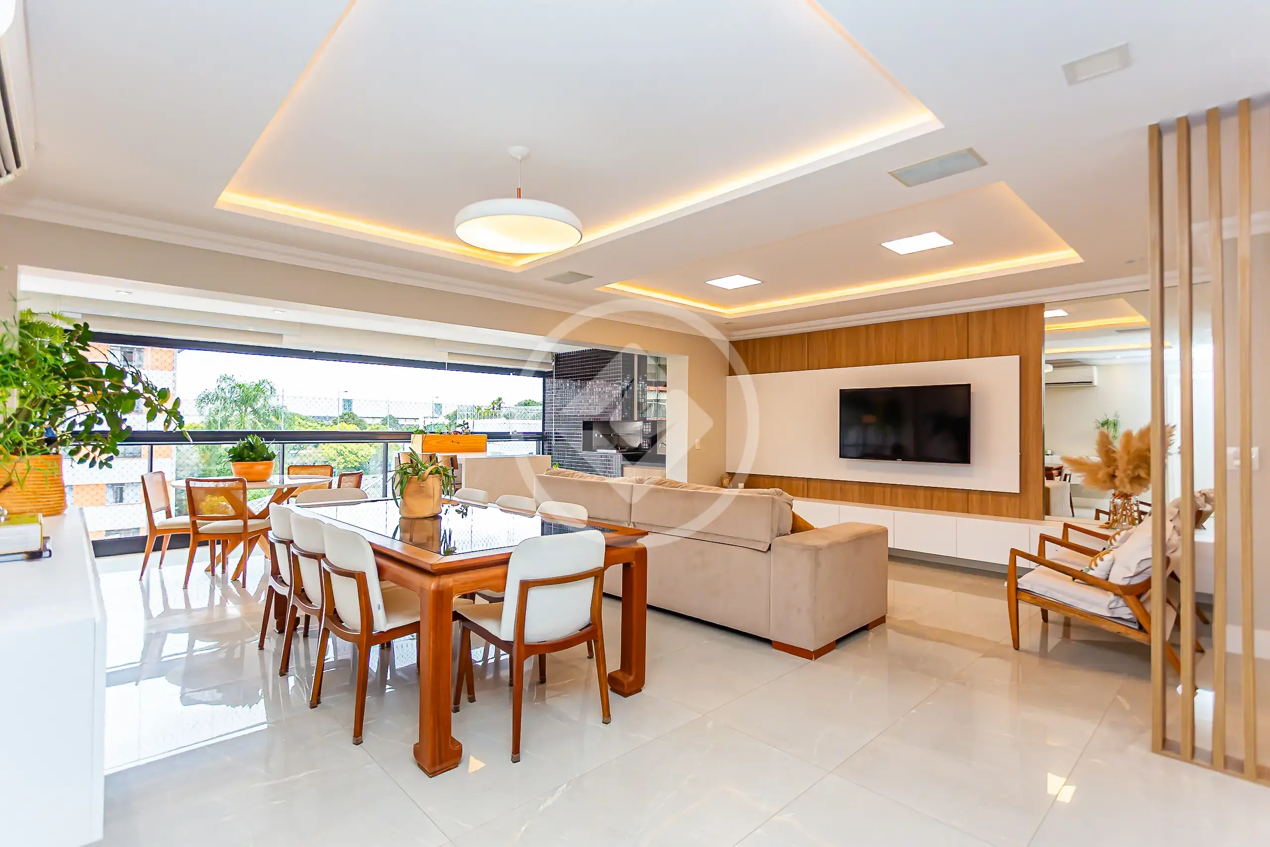 Imagem 1 - Apartamento em Água Verde, Curitiba - PR