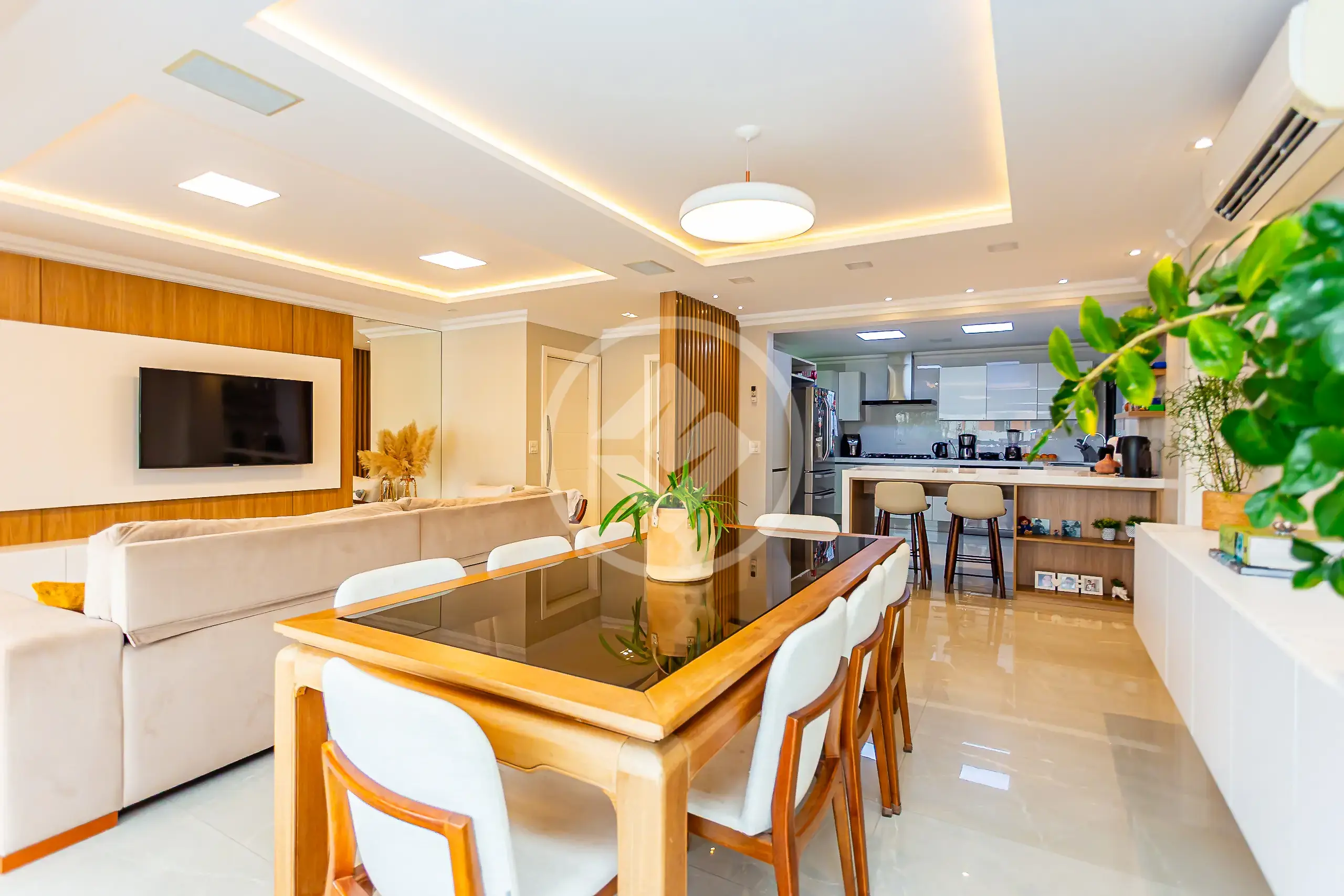 Imagem 2 - Apartamento em Água Verde, Curitiba - PR