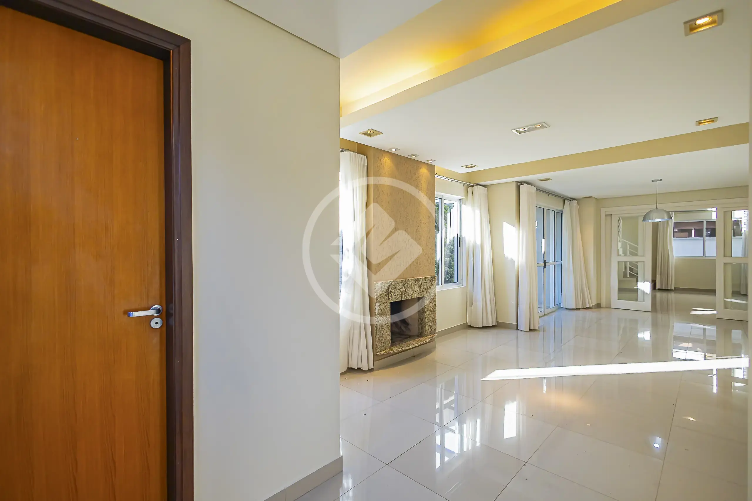 Imagem 2 - Casa Condomínio em São Braz, Curitiba - PR