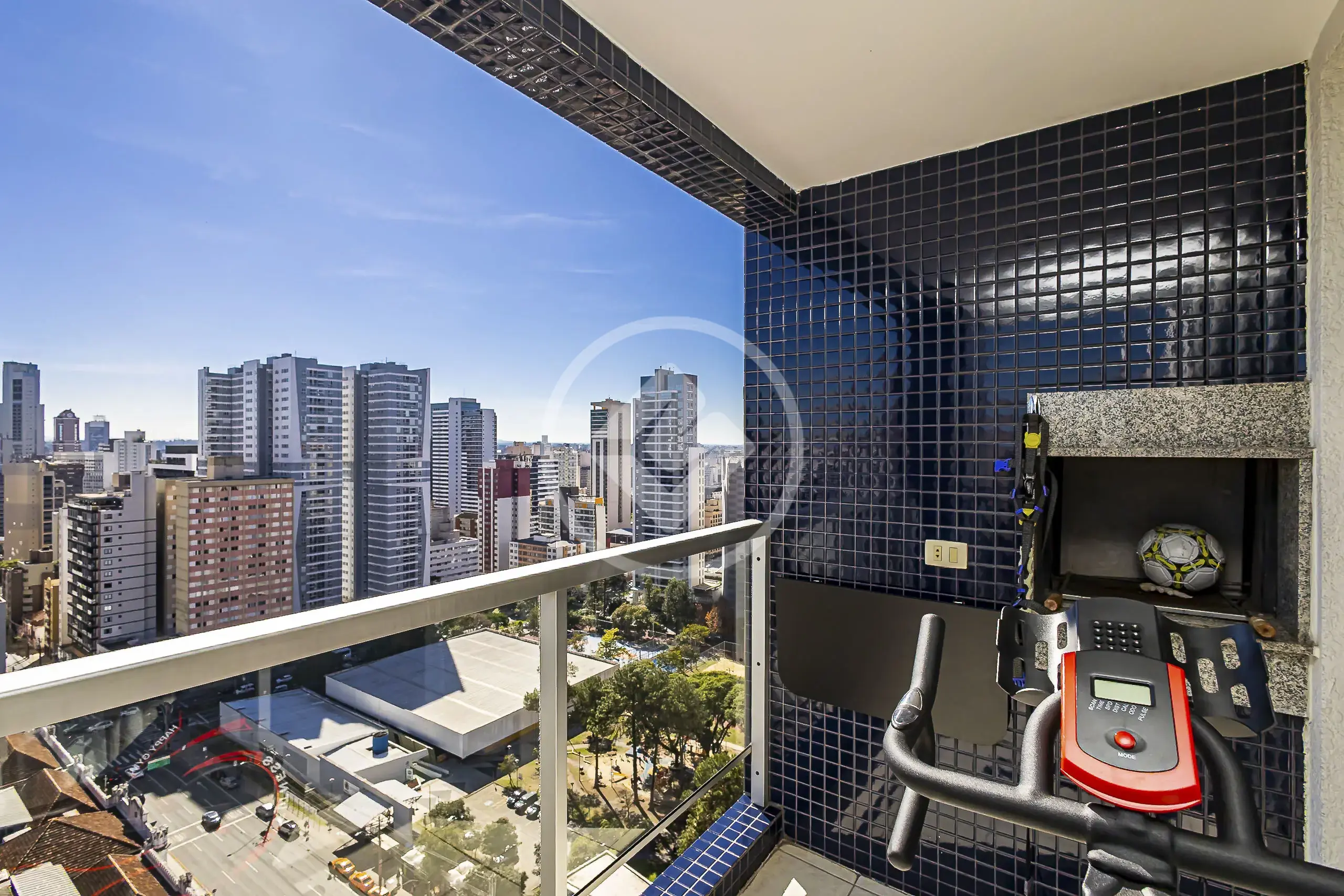 Imagem 6 - Apartamento em Água Verde, Curitiba - PR