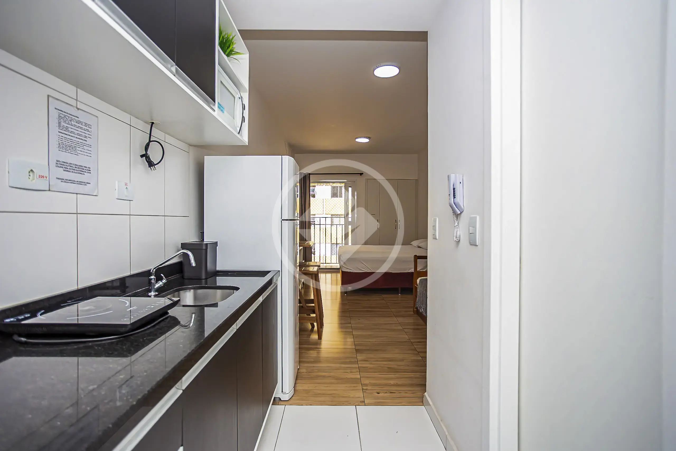 Imagem 1 - Loft / Studio em Centro, Curitiba - PR