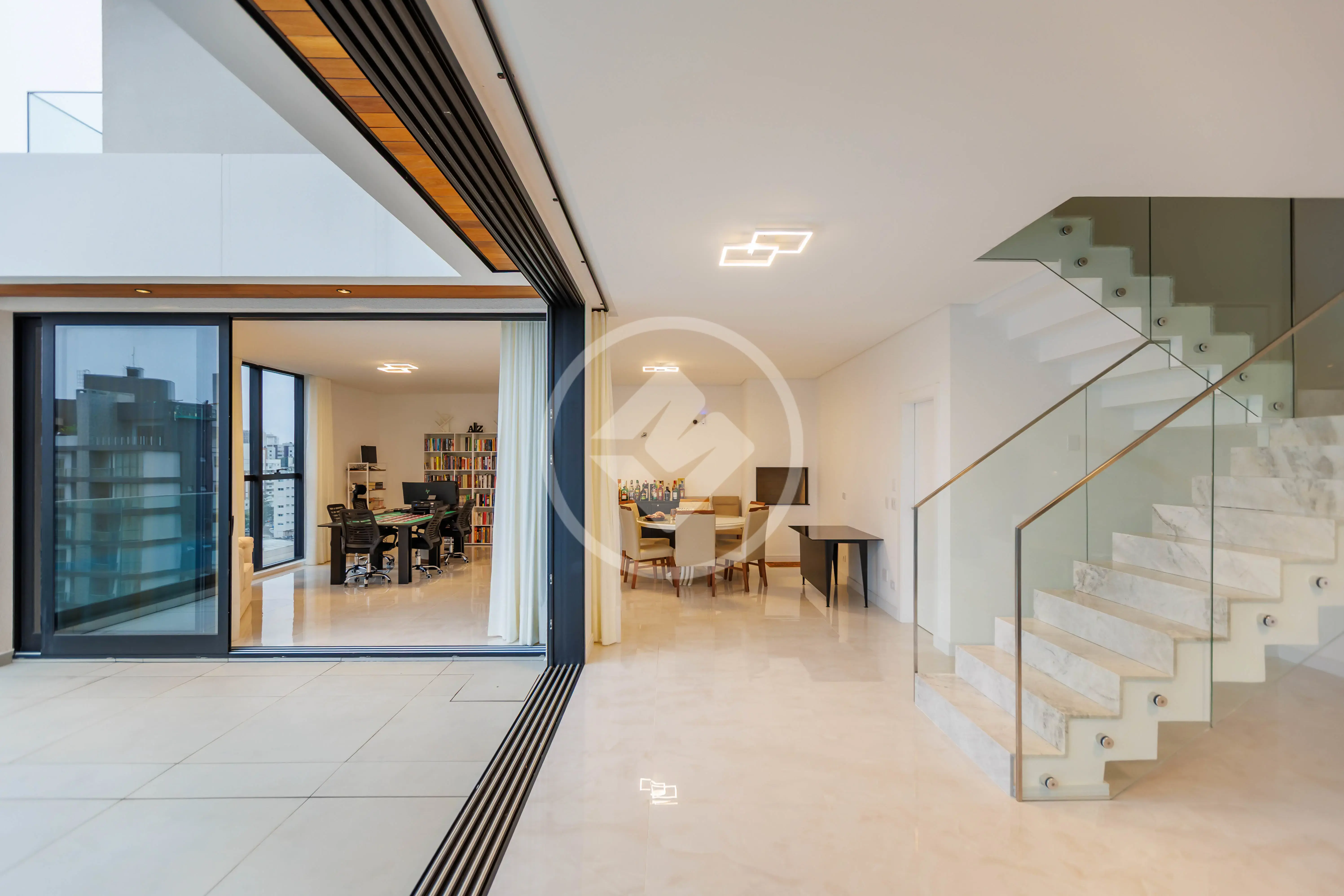 Imagem 2 - Apartamento Duplex em Batel, Curitiba - PR