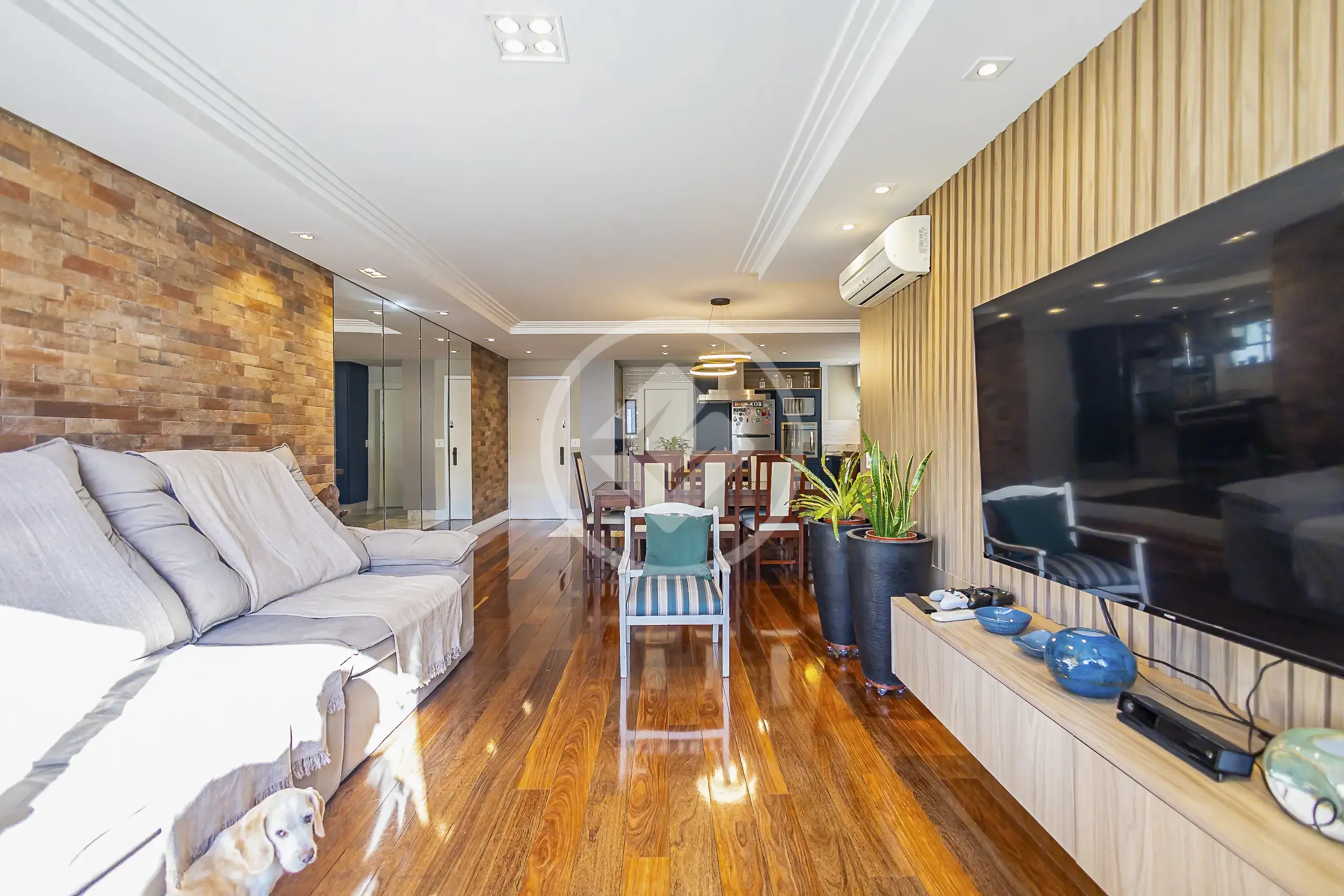 Imagem 4 - Apartamento em CHAMPUGNAT, Curitiba - PR