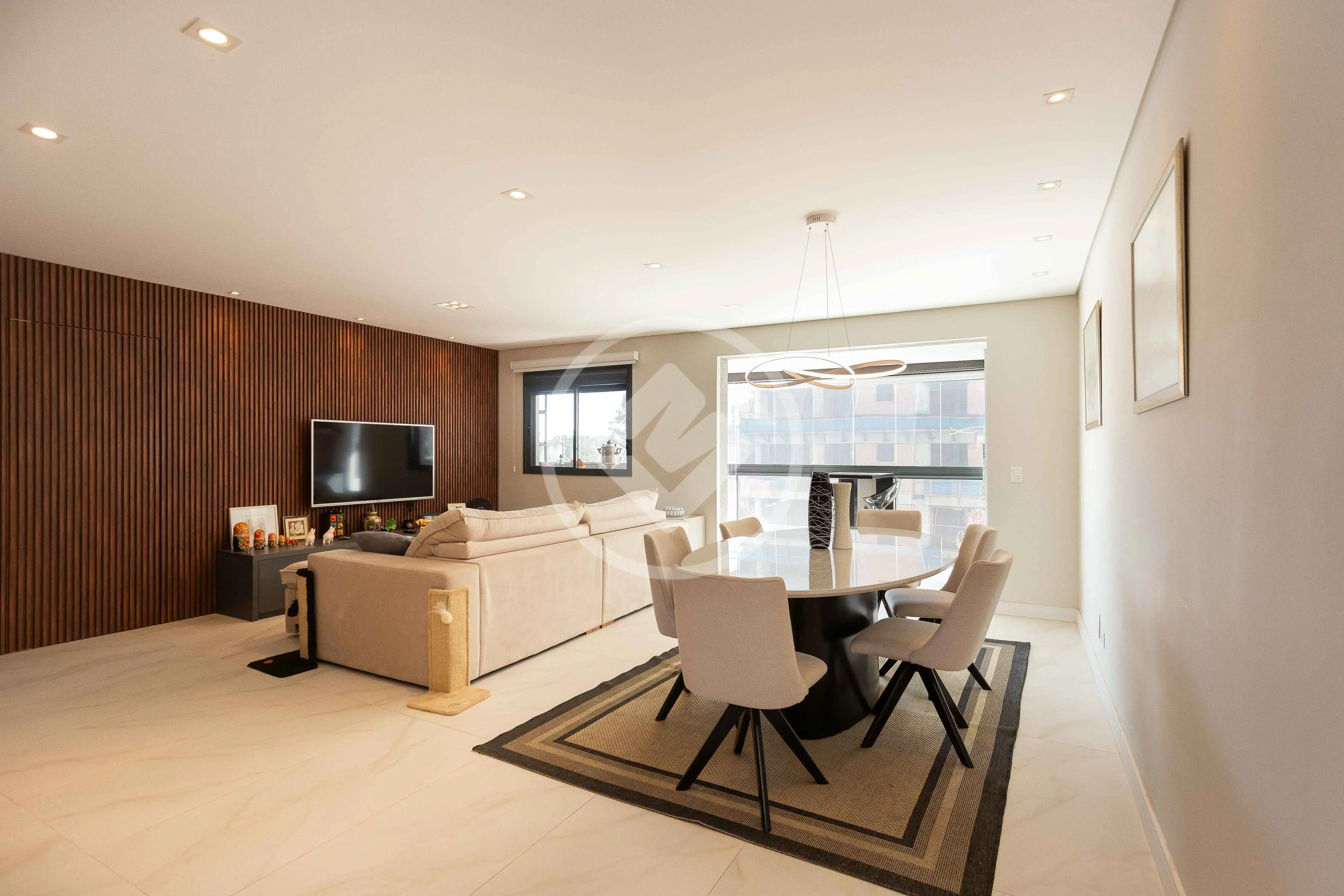 Imagem 1 - Apartamento em Ahú, Curitiba - PR