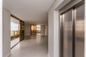 Imagem 4 - Apartamento em Água Verde, Curitiba - PR