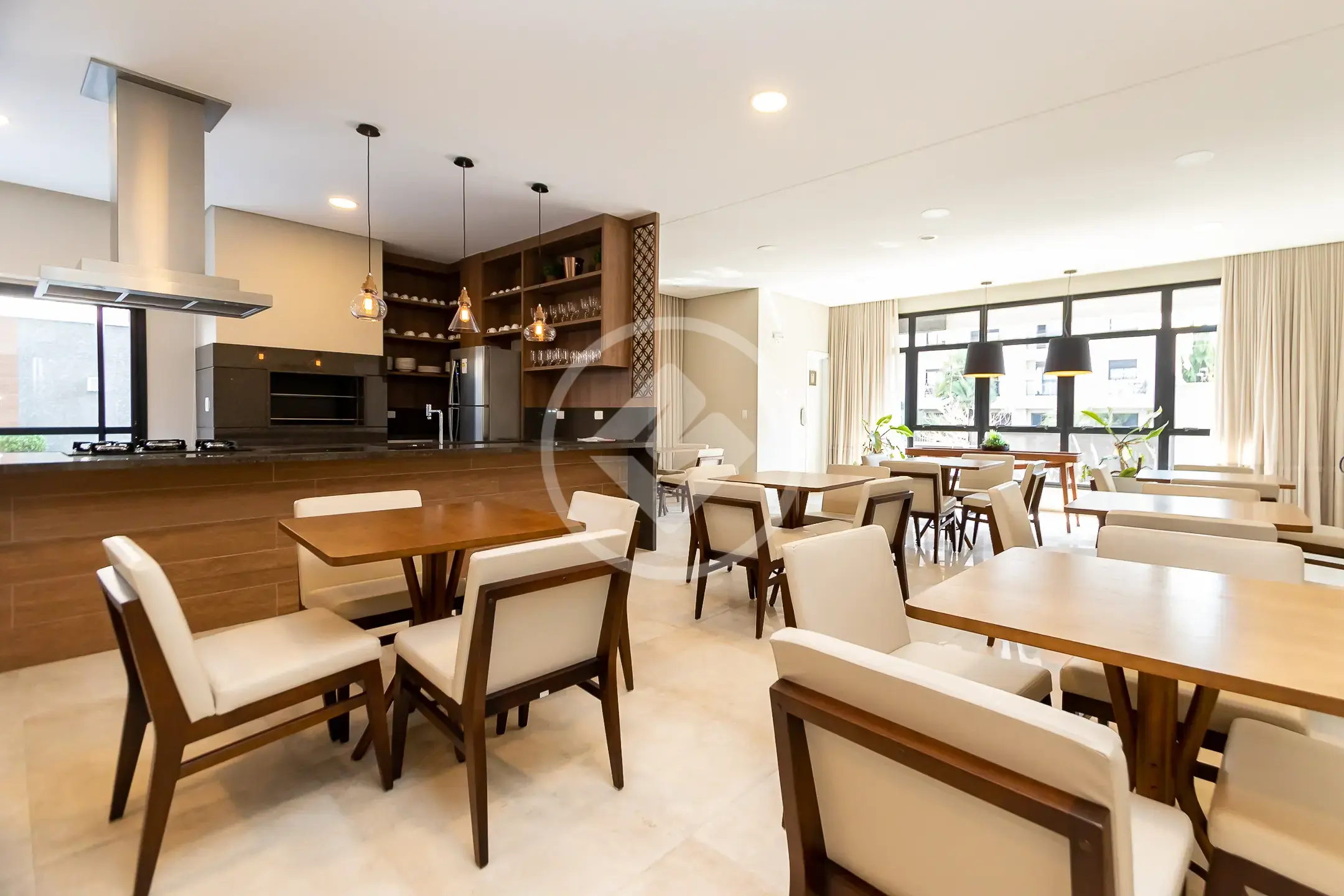 Apartamento à venda no bairro Vila Izabel, Curitiba – foto 23 de 27