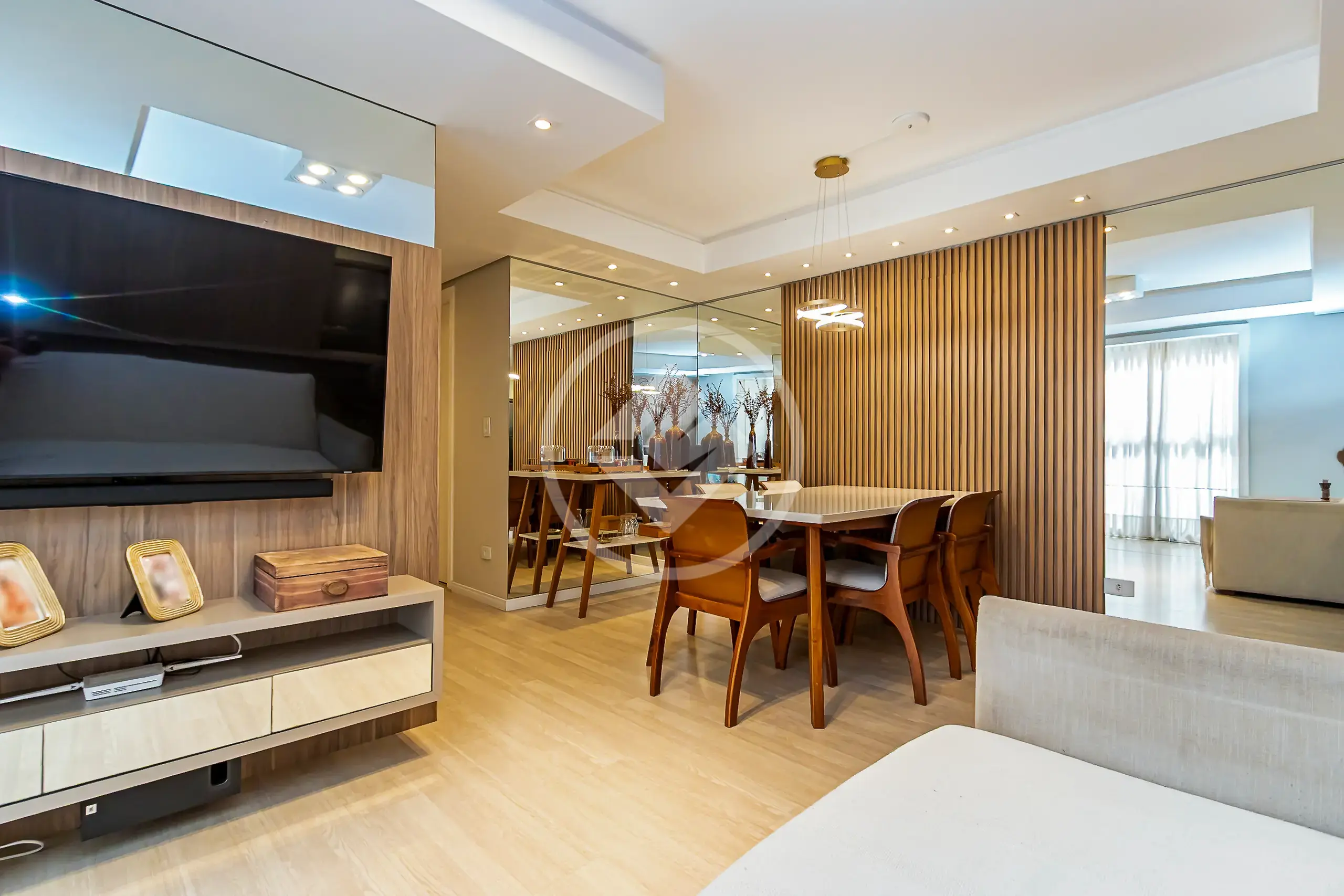 Imagem 1 - Apartamento em Merces, Curitiba - PR