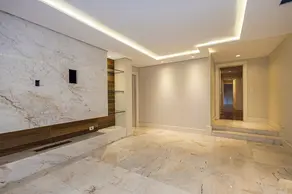 Imagem 2 - Apartamento em Água Verde, Curitiba - PR