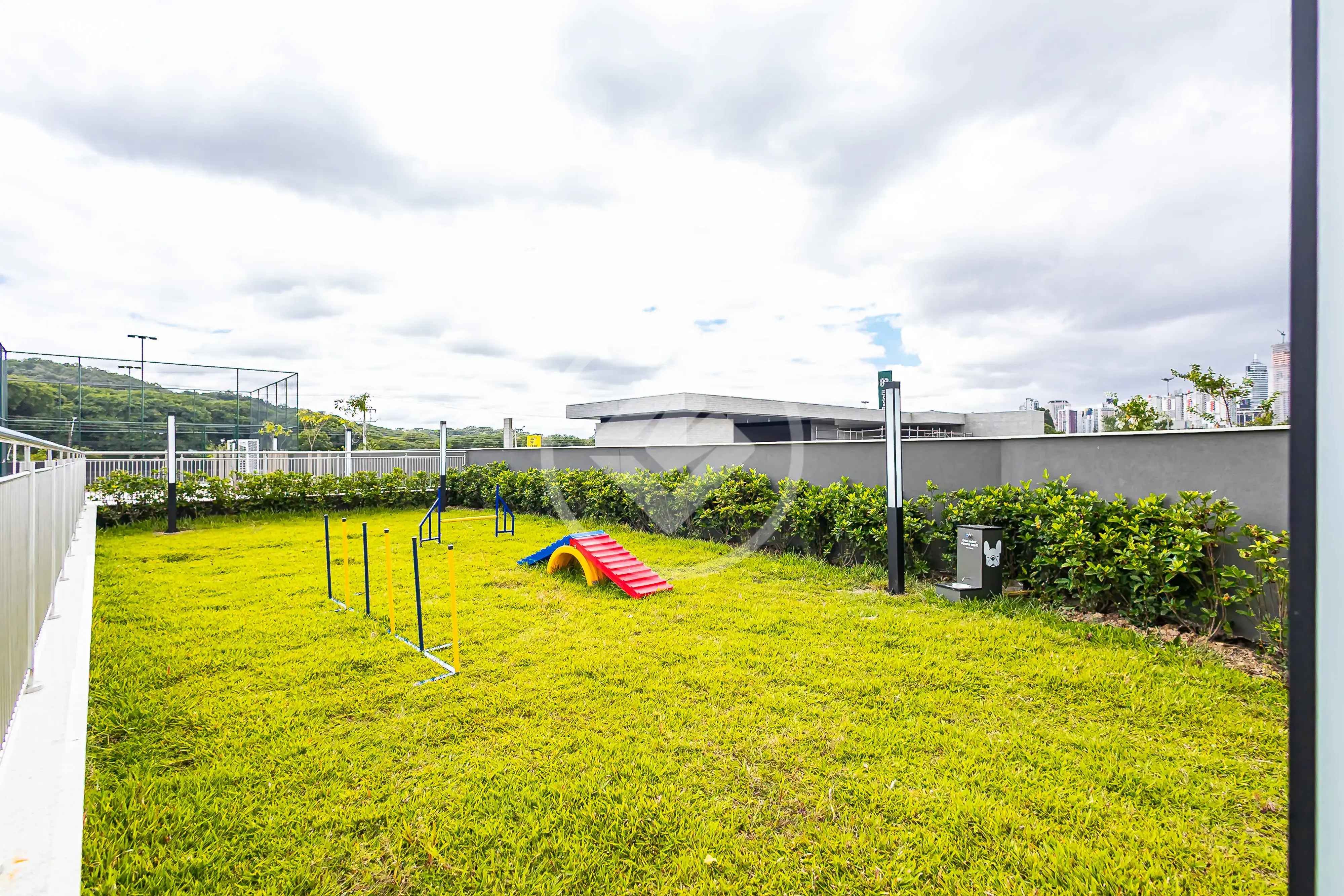 Apartamento à venda no bairro Campina do Siqueira, Curitiba – foto 18 de 24
