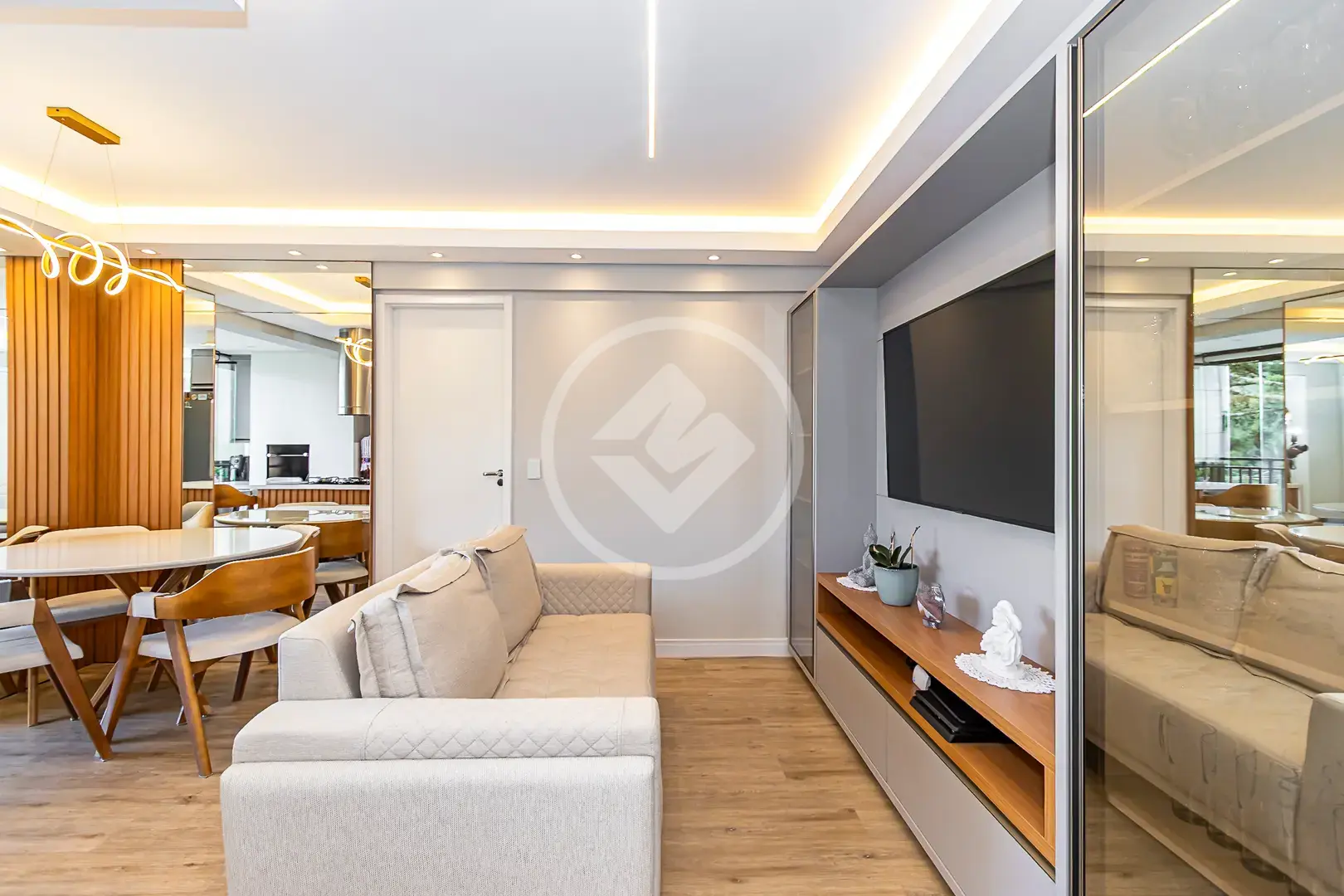 Image 2 - Apartamento em Tingui, Curitiba - PR