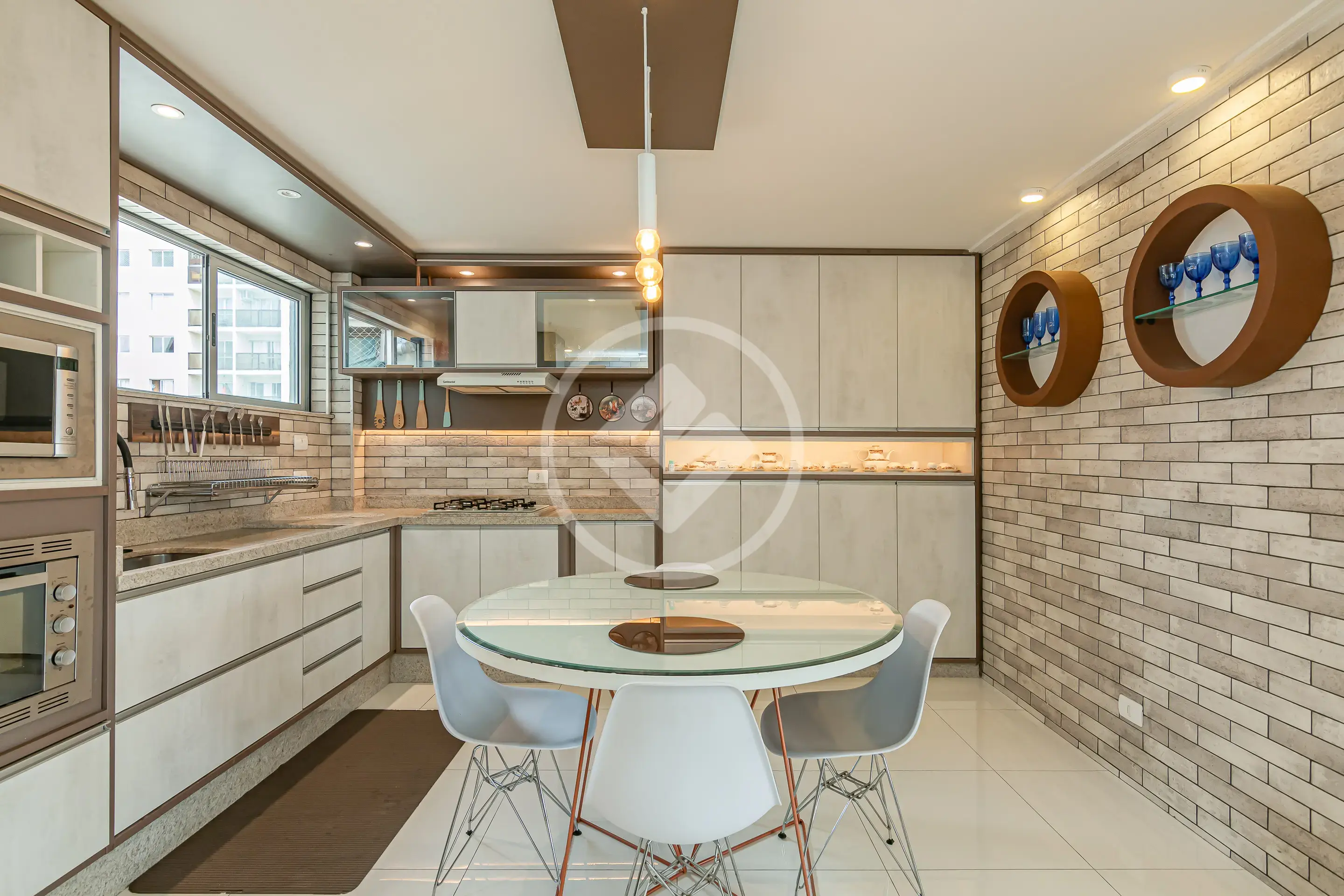 Apartamento à venda no bairro Centro, Curitiba – foto 8 de 21