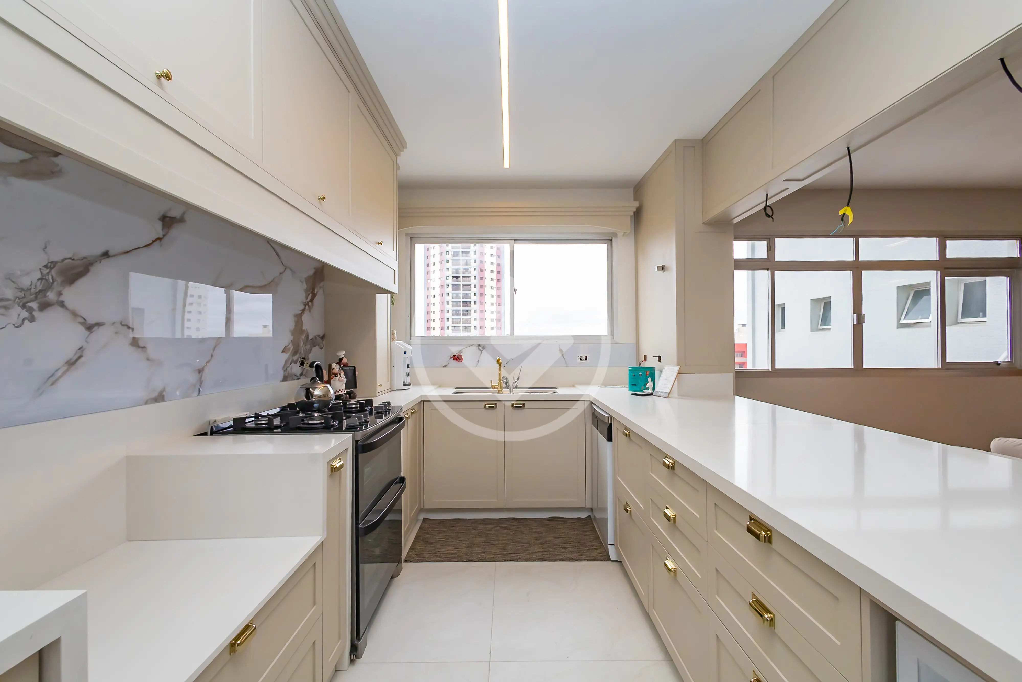 Imagem 3 - Apartamento em Bigorrilho, Curitiba - PR