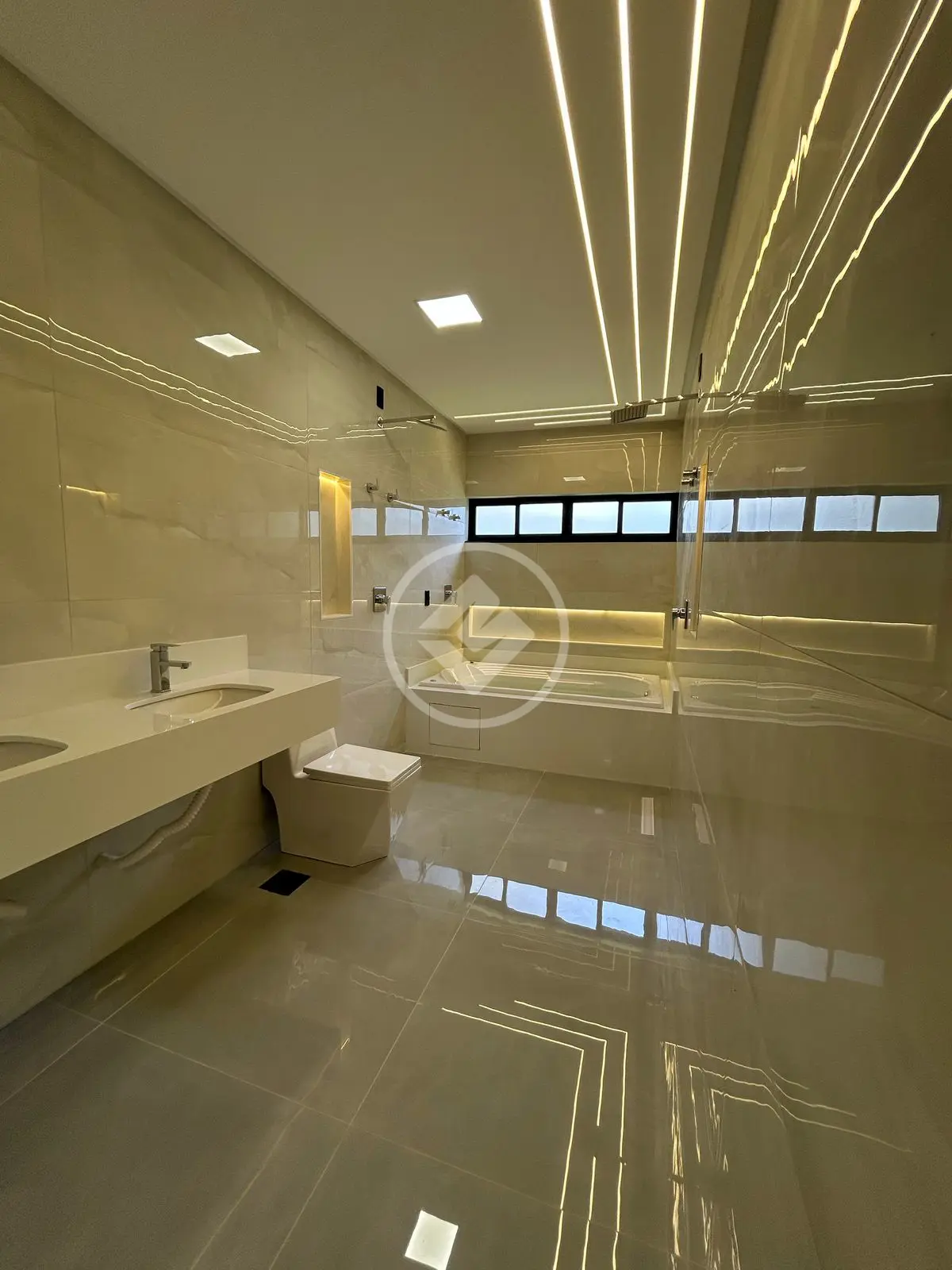 Imagem 6 - Casa em Condomínio do Lago 1ª Etapa, Goiânia - GO