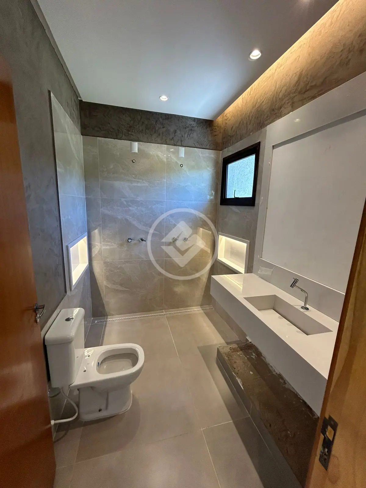 Imagem 2 - Sobrado Em Condomínio em Terras Alpha Residencial 2, Senador Canedo - GO