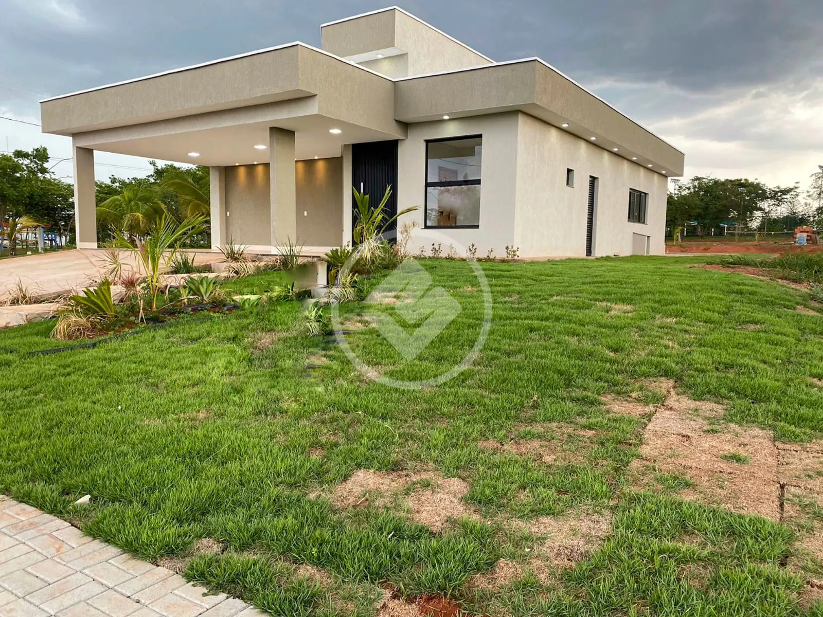 Casa Condomínio Setor Central, Hidrolândia - GO — foto 1