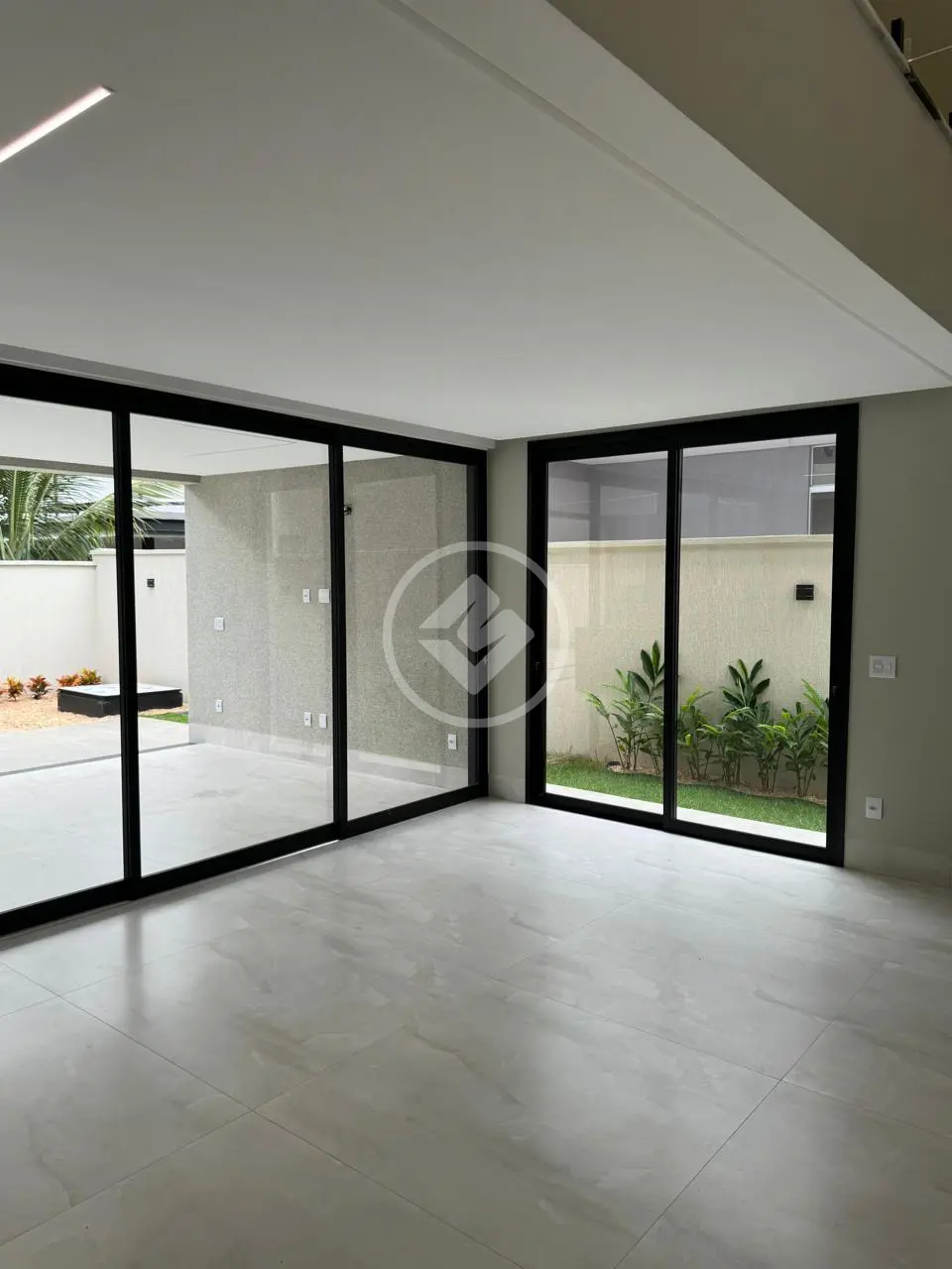 Imagem 3 - Sobrado Em Condomínio em Residencial Goiânia Golfe Clube, Goiânia - GO