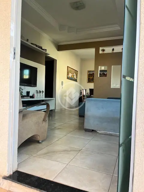 Imagem 3 - Casa em Setor Garavelo, Goiânia - GO