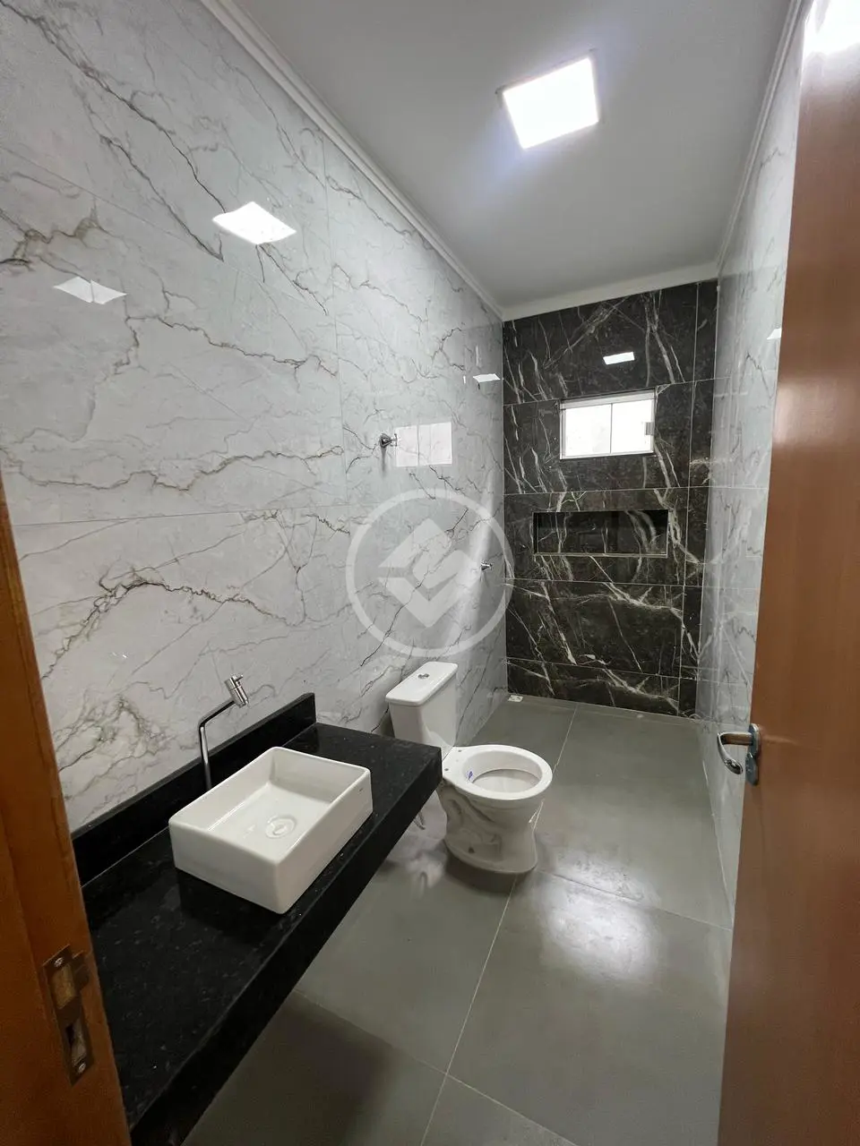Casa Setor Monte Azul, Senador Canedo - GO — foto 1