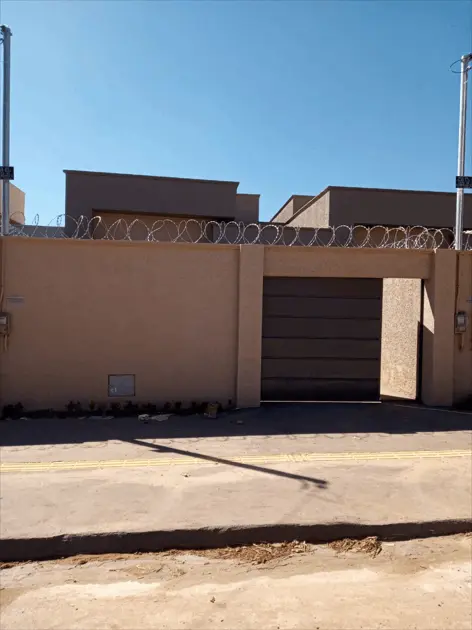 Imagem 3 - Casa em Cardoso Continuação, Aparecida de Goiânia - GO