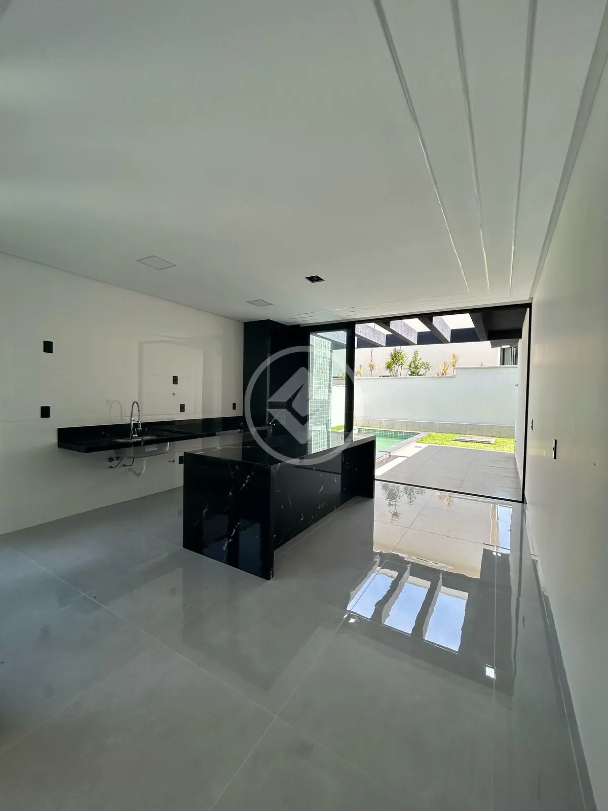 Imagem 2 - Casa em Condomínio do Lago 1ª Etapa, Goiânia - GO