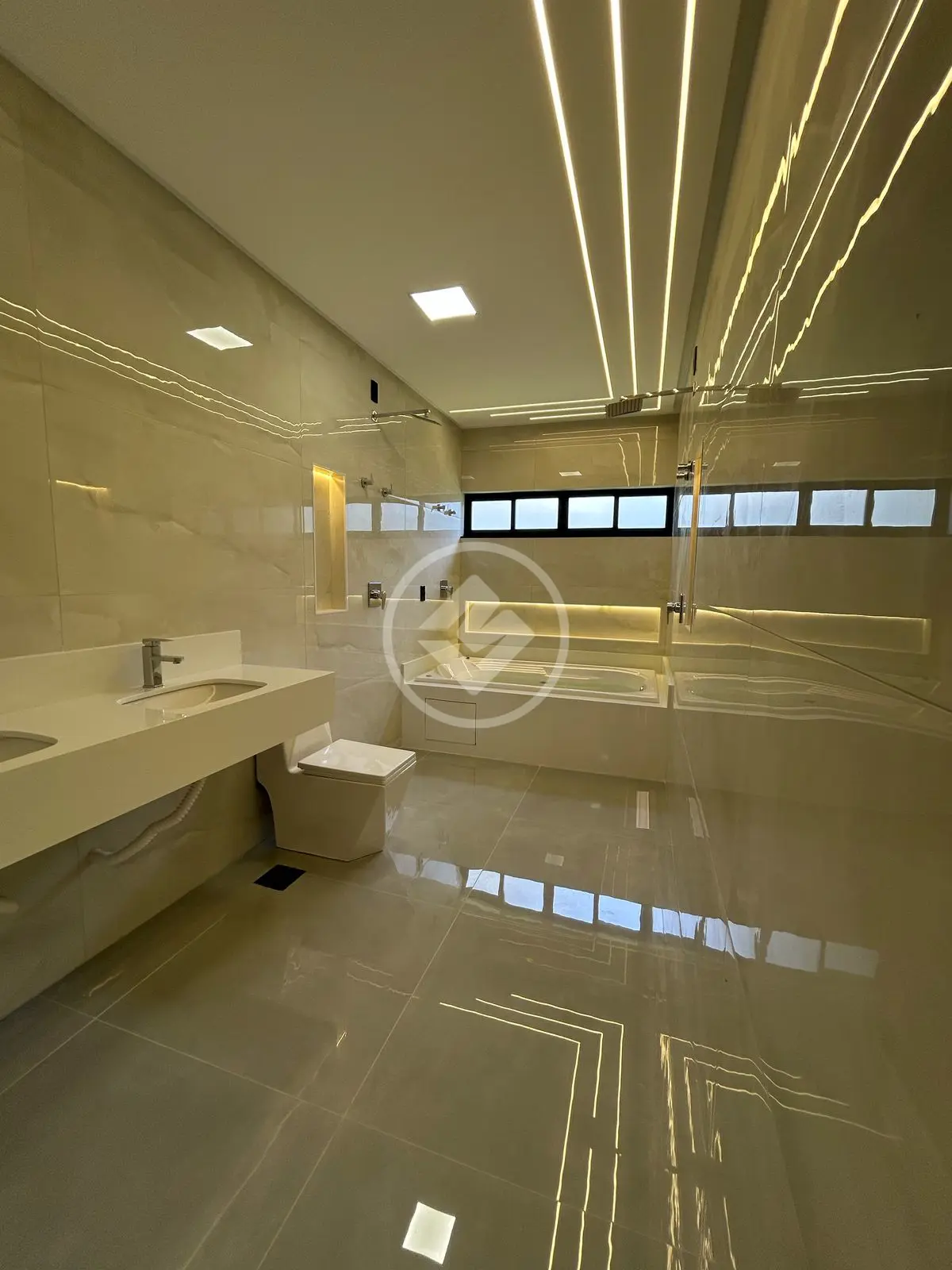 Imagem 5 - Casa em Condomínio do Lago 1ª Etapa, Goiânia - GO
