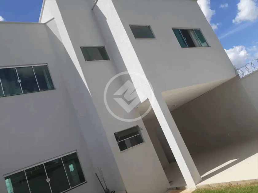 Imagem 2 - Sobrado em SETOR TREIS MARIAS, Goiânia - GO
