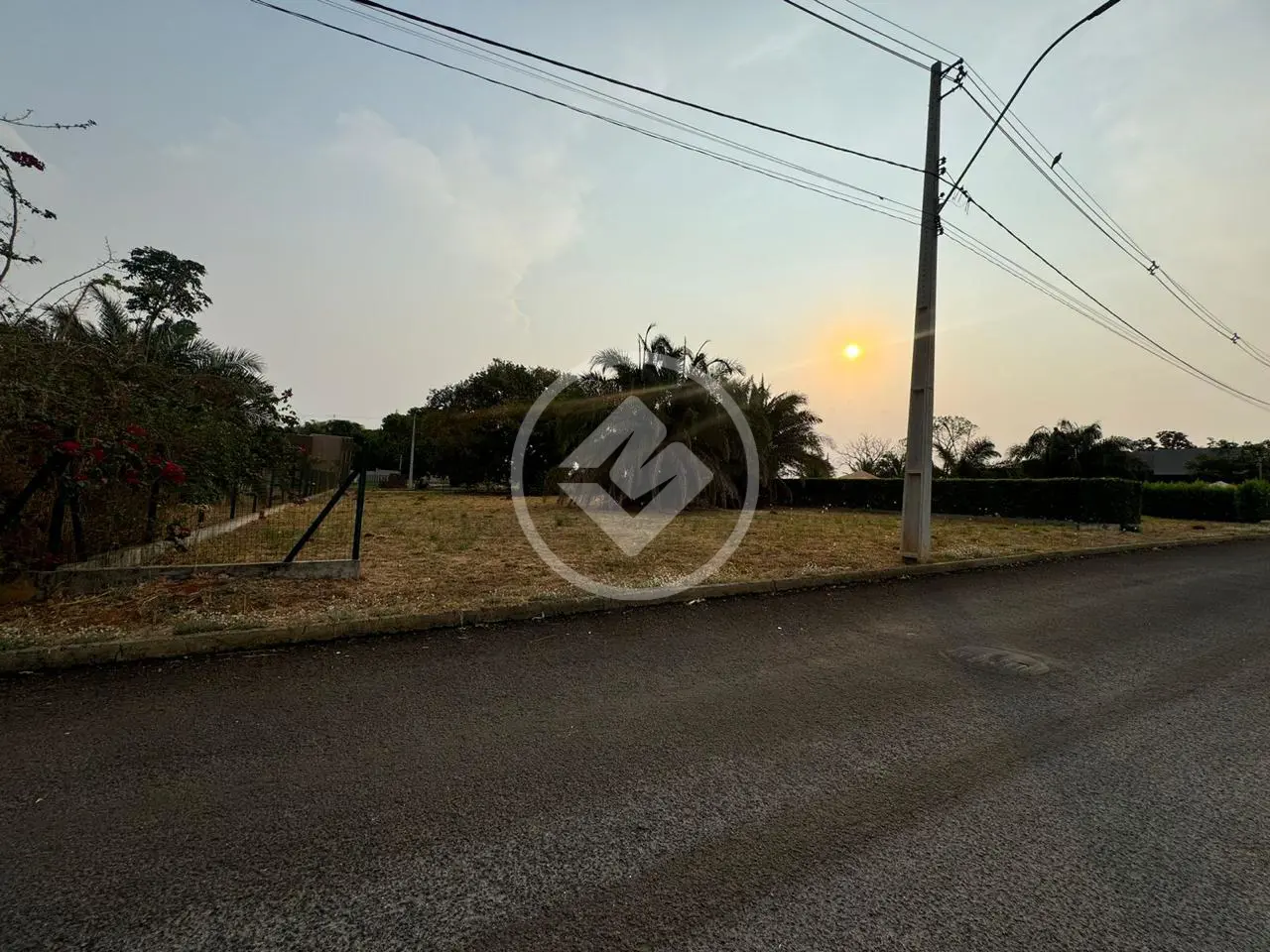 Imagem 1 - Terreno Condomínio em Setor Central, Guapó - GO