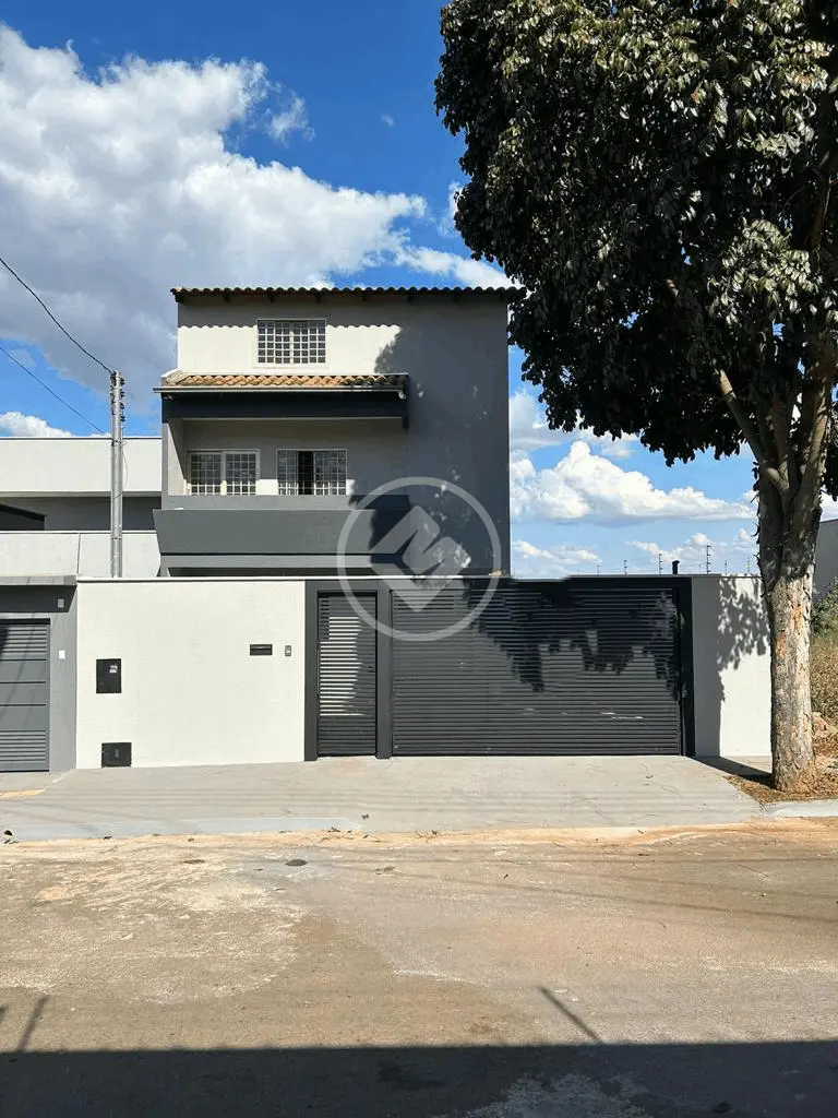 Sobrado Residencial Humaitá, Goiânia - GO — foto 2