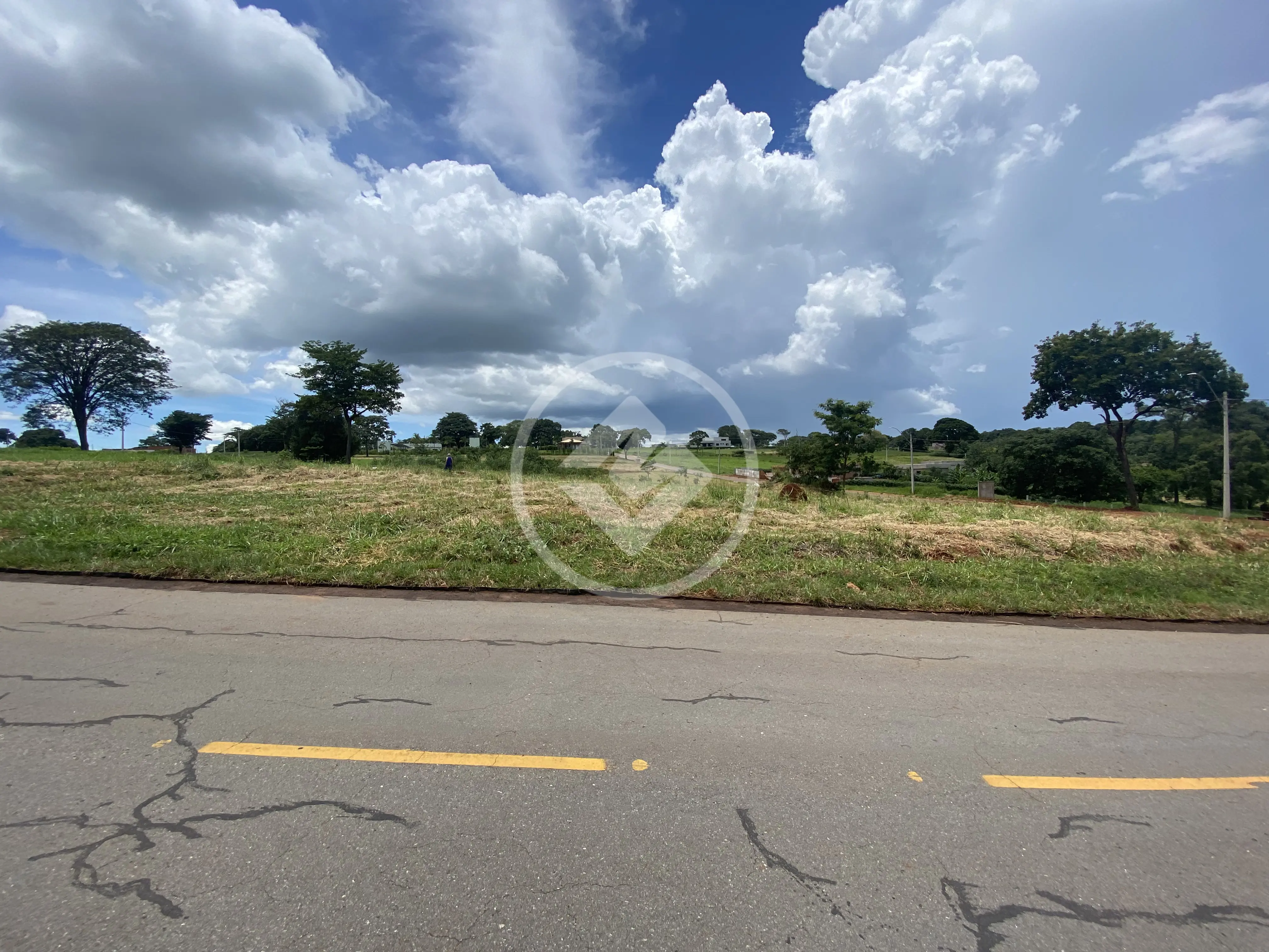 Imagem 2 - Terreno Condomínio em Estância do Bosque, Santo Antônio de Goiás - GO